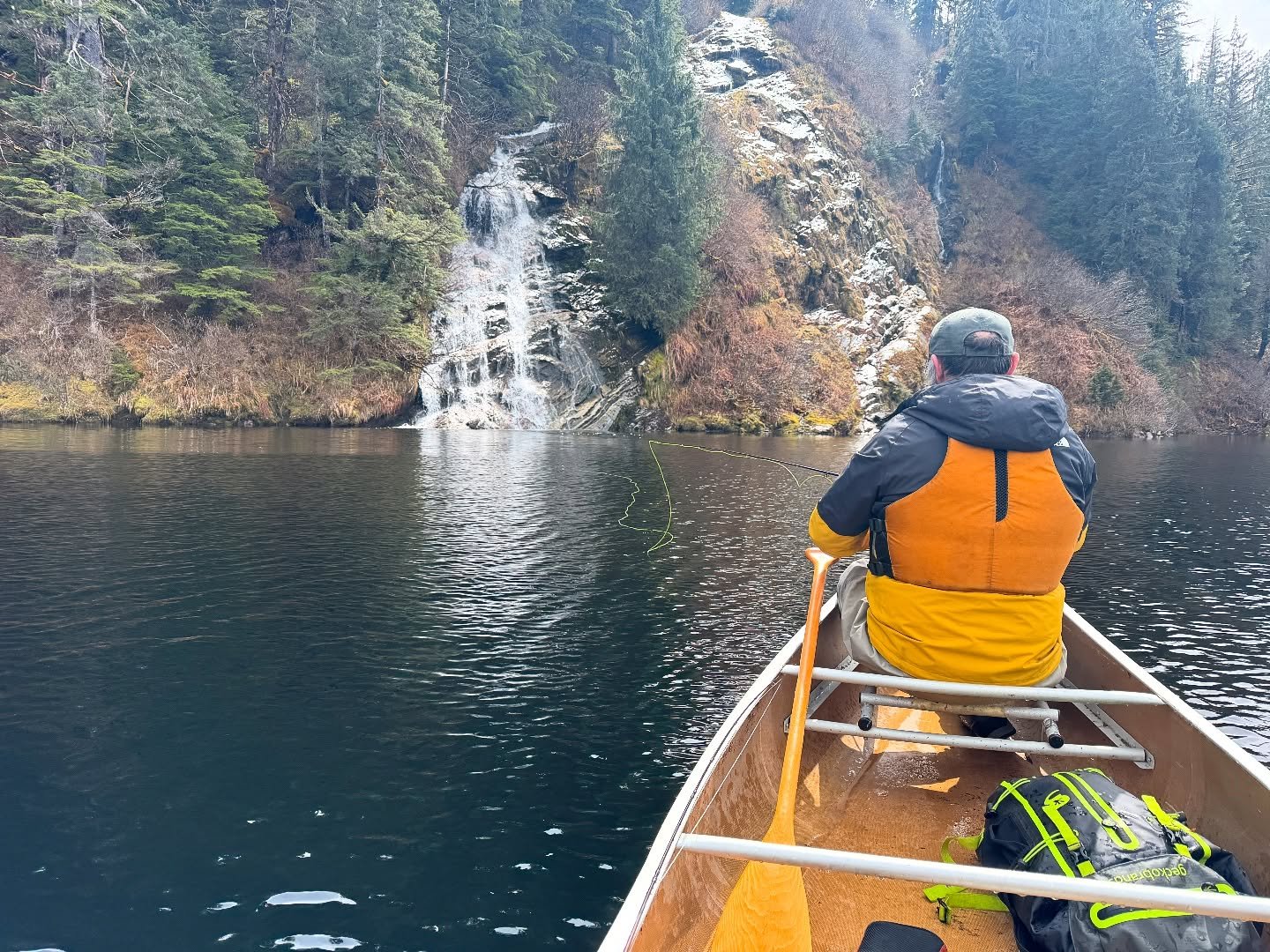 Sometimes you just need to slow down and smell the roses, the shoulder season is when we get to go out and enjoy the cool things we can do with the plane. #flyfishing #fishing #catchandrelease #flytying #trout #troutfishing #browntrout #flyfishingadd