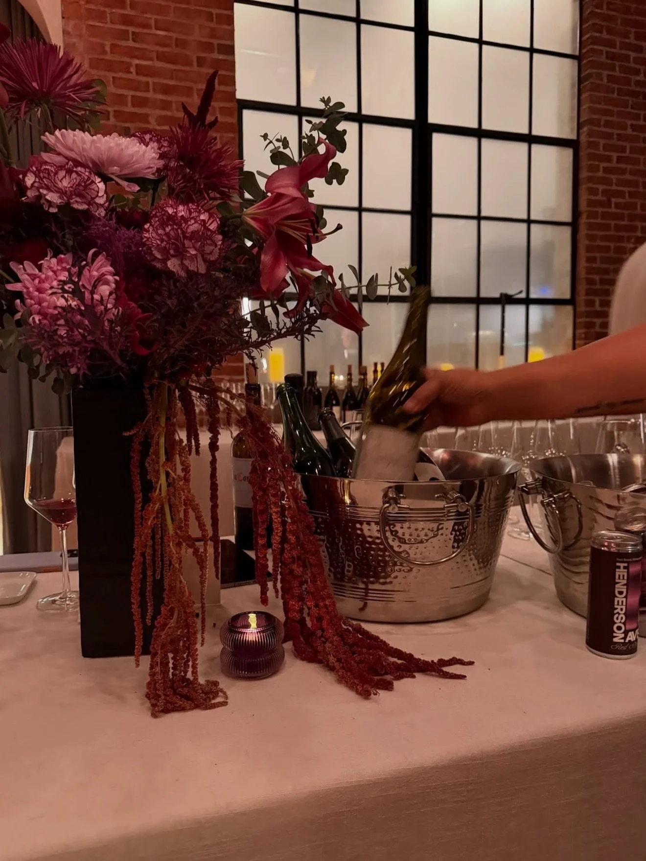 proof we&rsquo;re meant to be enjoyed out on the block 😌#DrinkHendersonAve