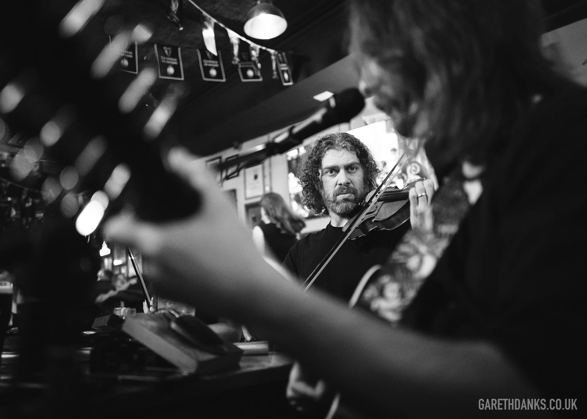 Temple Bar Cardiff Live Music Sessions, event photography cardiff L1220812.jpg