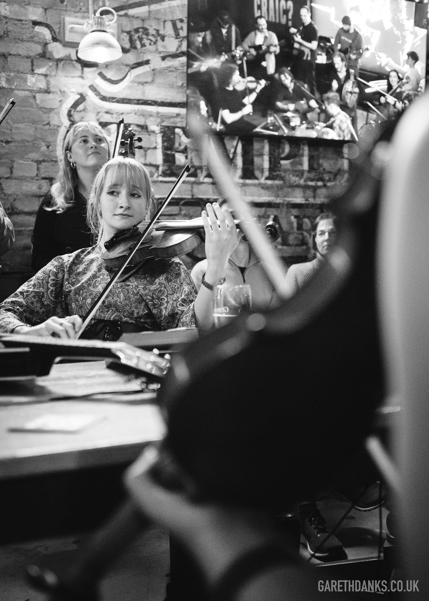 Temple Bar Cardiff Live Music Sessions, event photography cardiff L1220733.jpg