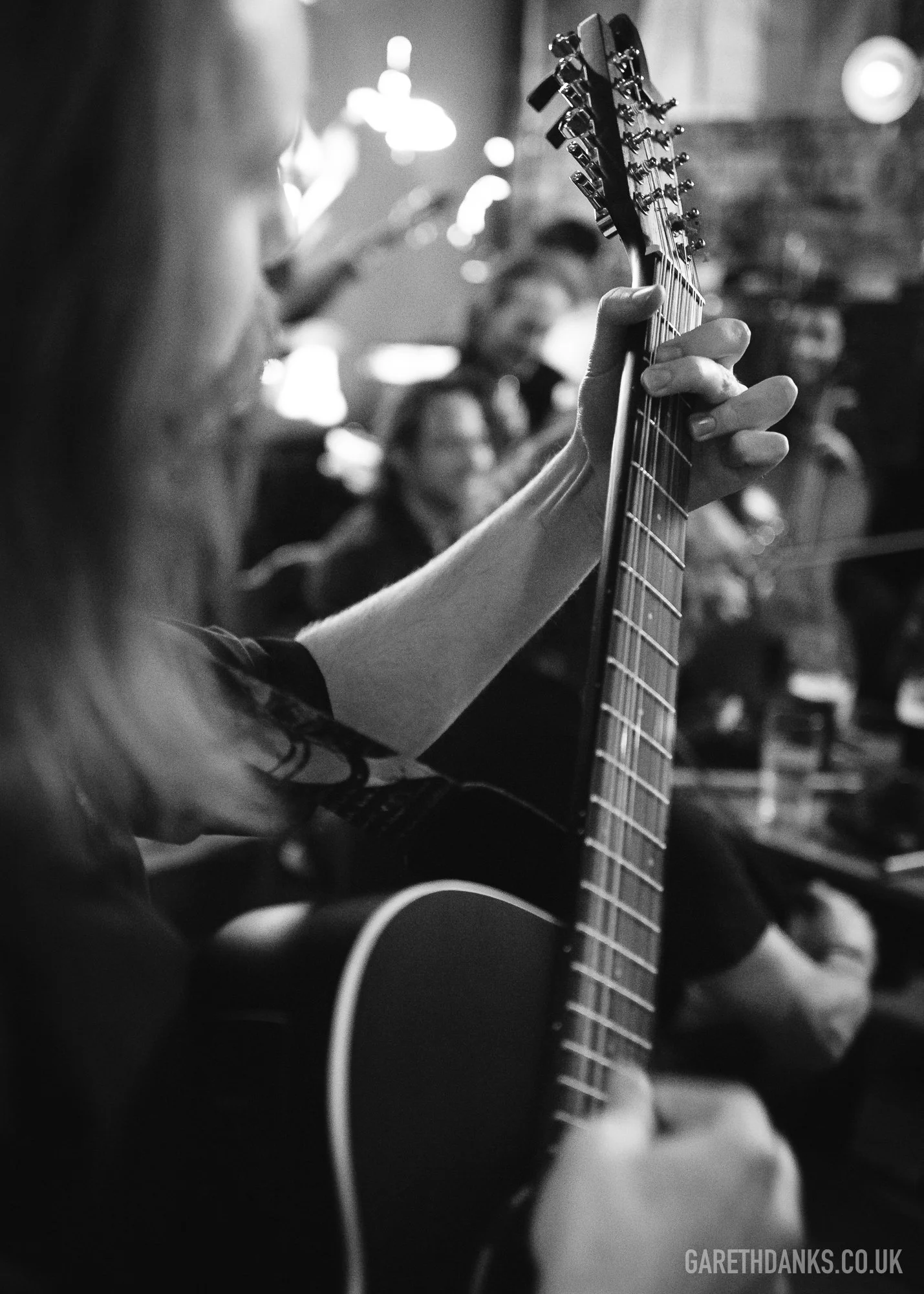 Temple Bar Cardiff Live Music Sessions, event photography cardiff L1220680.jpg