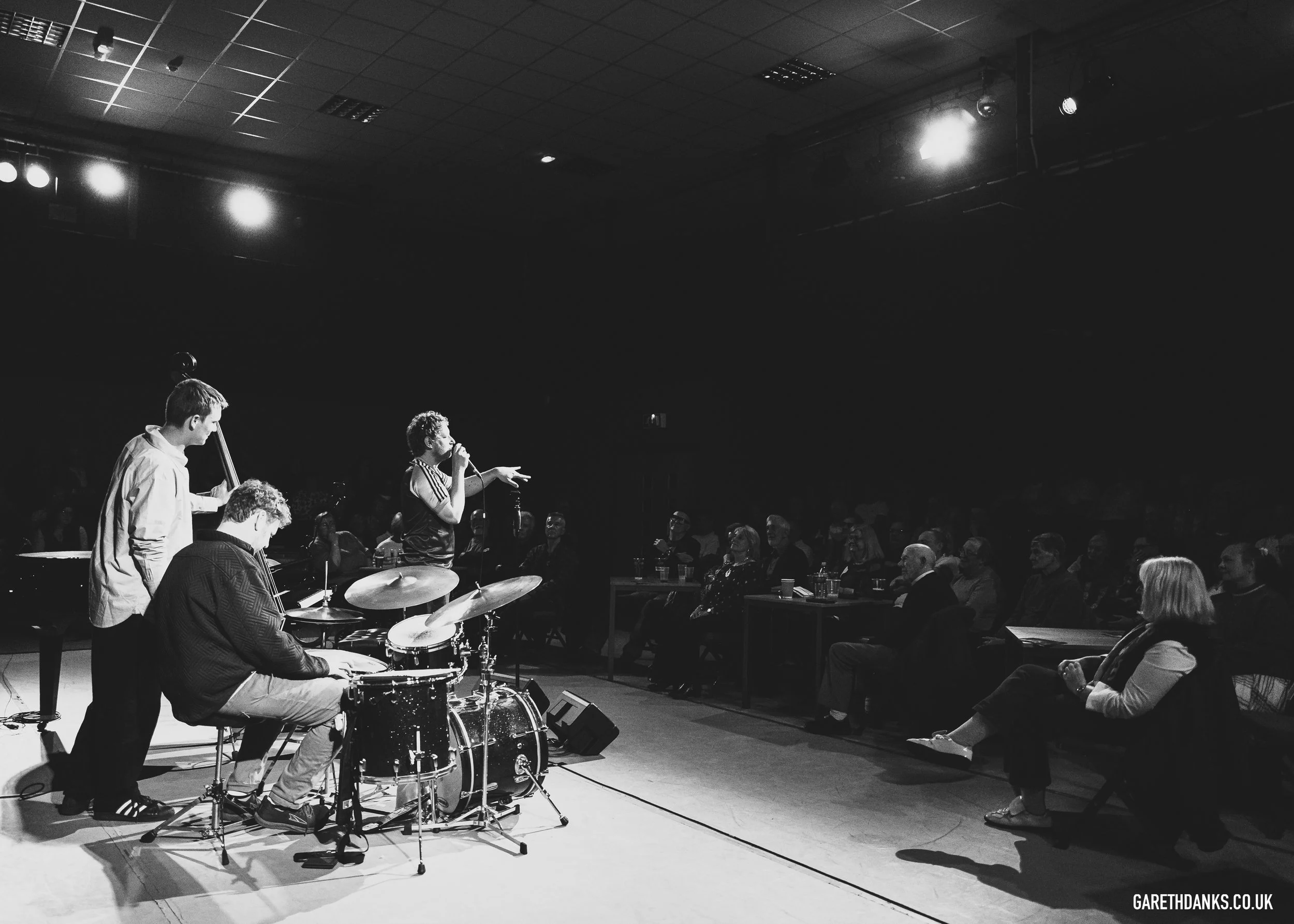 Gareth Danks Photography L1240571-2.jpg