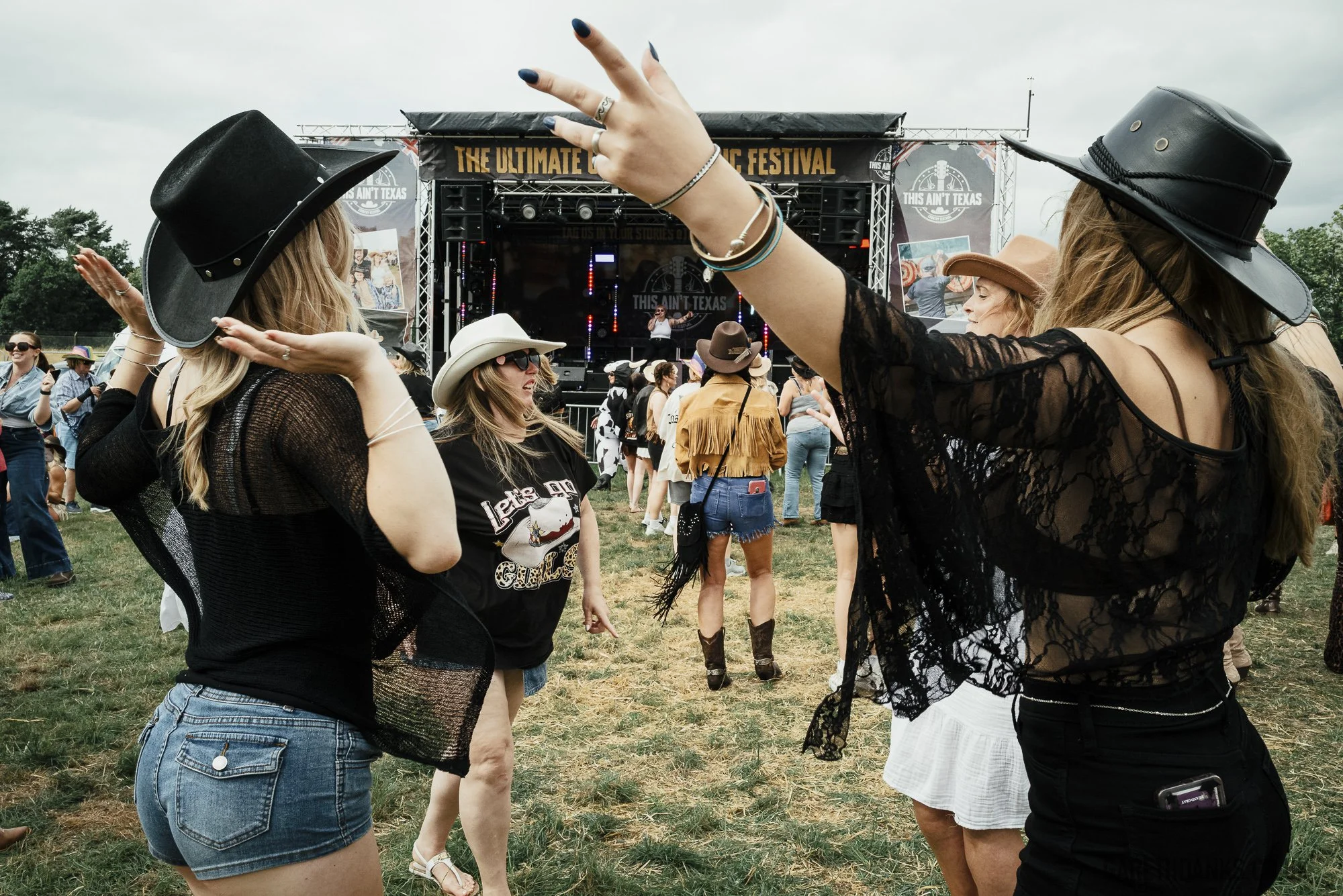 This ain't country festival Gareth Danks Photography L1270129.jpg