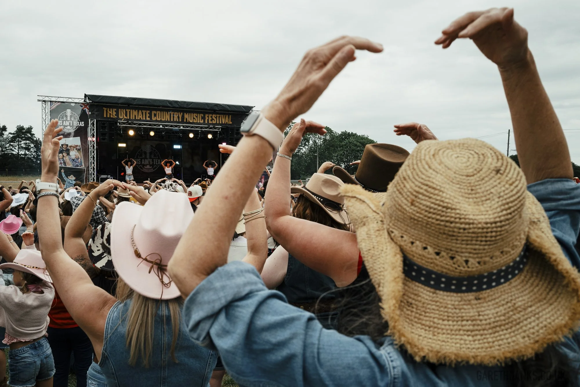 This ain't country festival Gareth Danks Photography L1270010.jpg