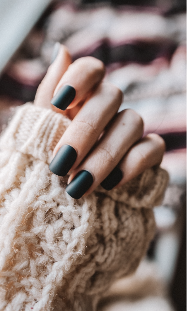 Heads Turn Salon, Hair + Nail Salon Gahanna, OH