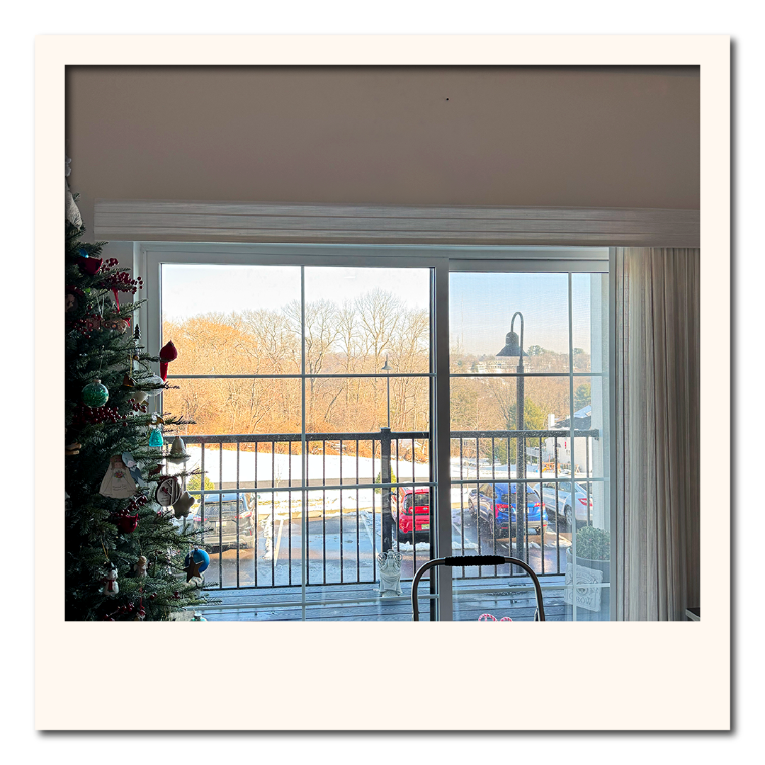 picture hanging - polaroid borders - reduced-01.png