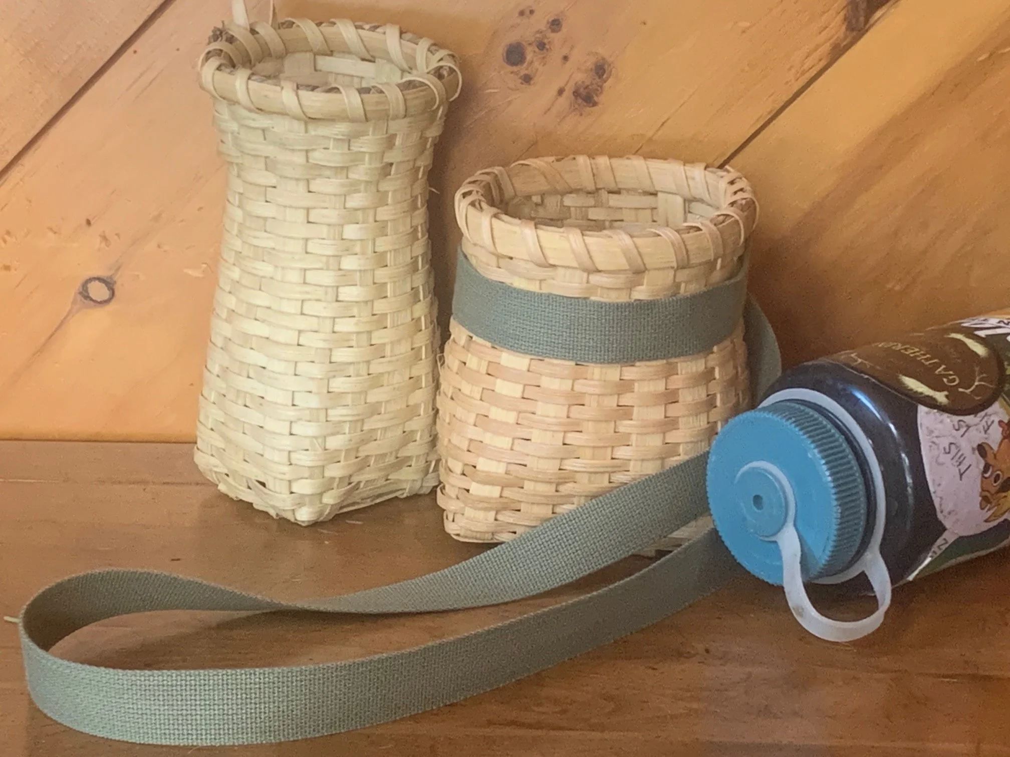 Bottle Pack Basket - Dover Foxcroft, Maine