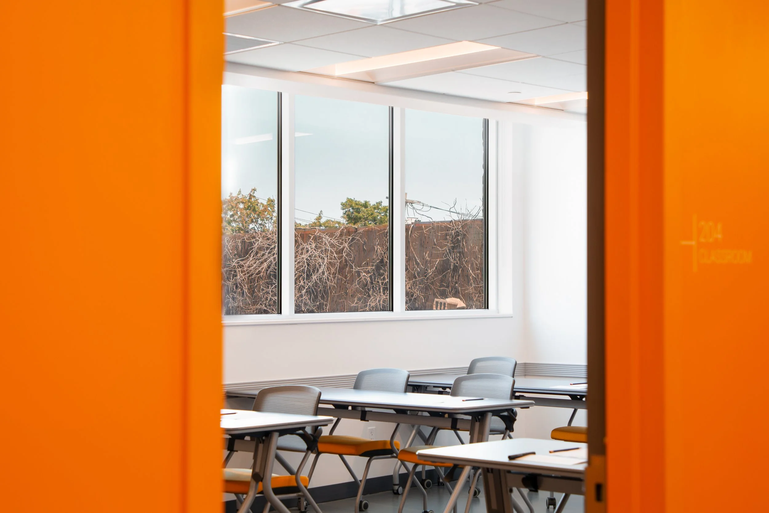 Firm: Taylor Viazzo Architects.
Role: Wayfinding Design, Photography & Staging