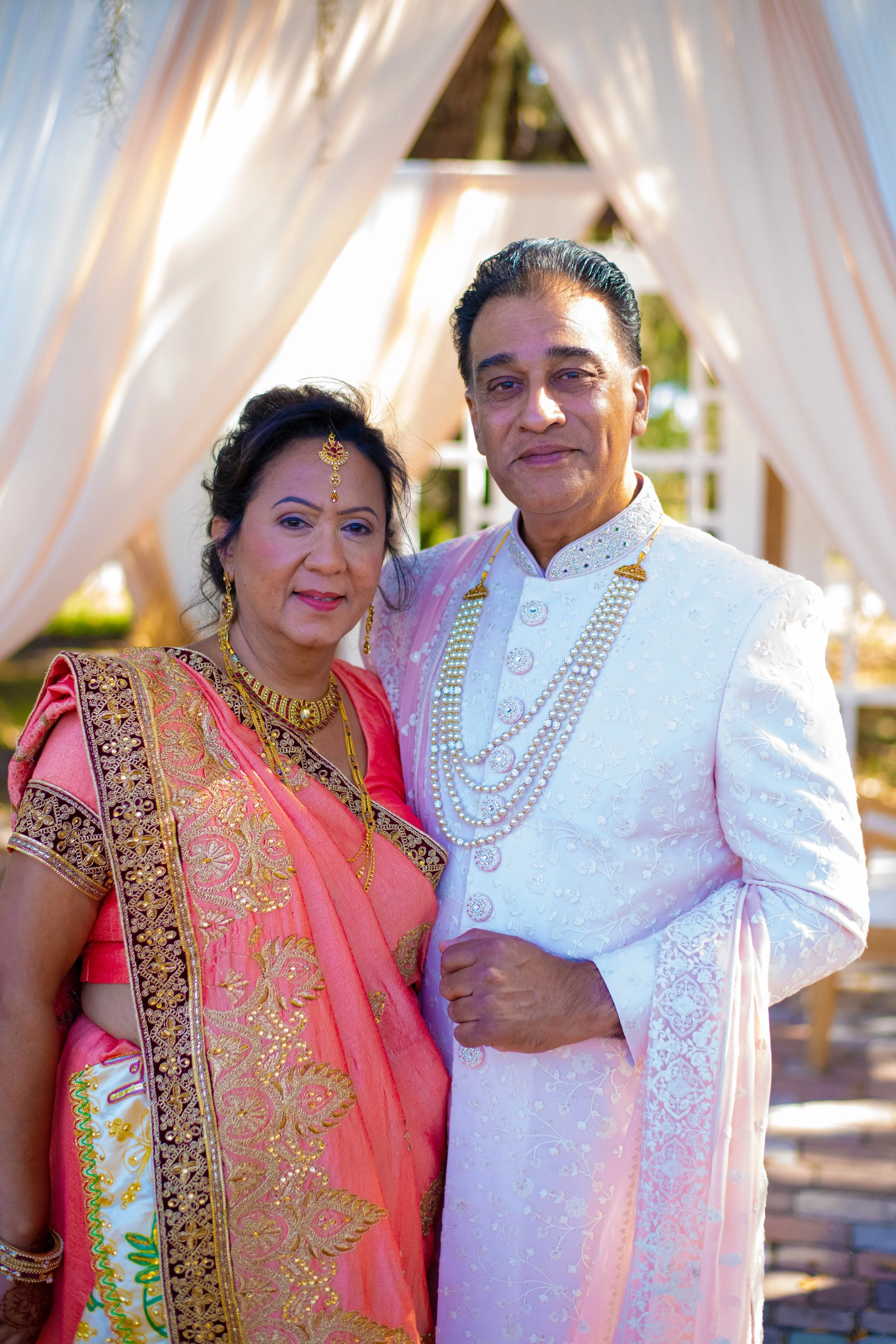 Teejal and Manny-5.jpeg