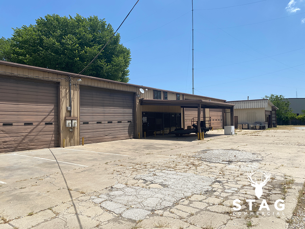 715 Dallas DR_25.png