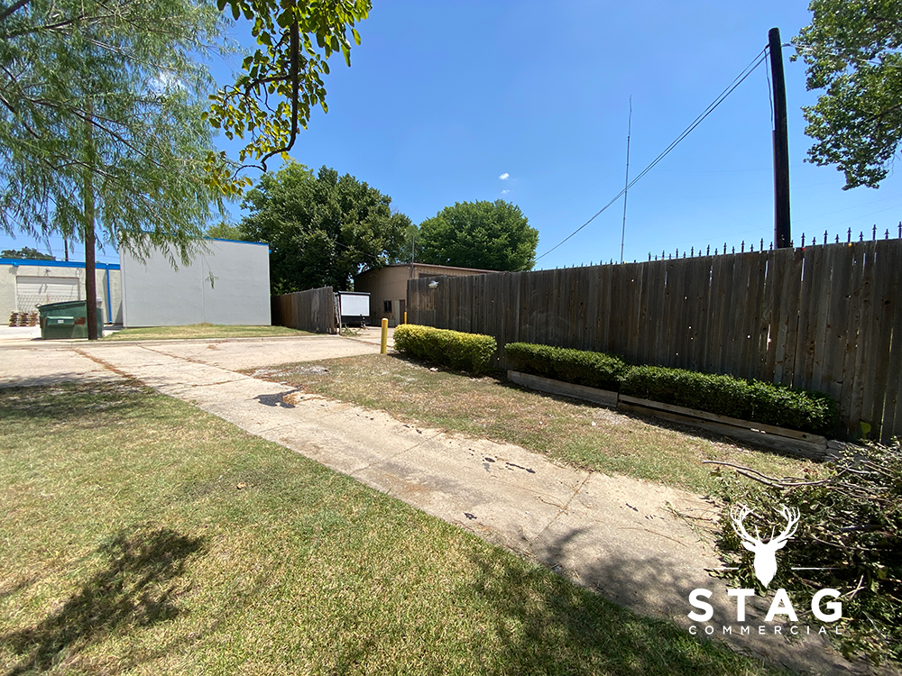 715 Dallas DR_36.png
