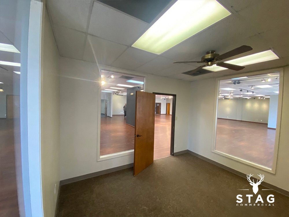 suite 110_4.jpg