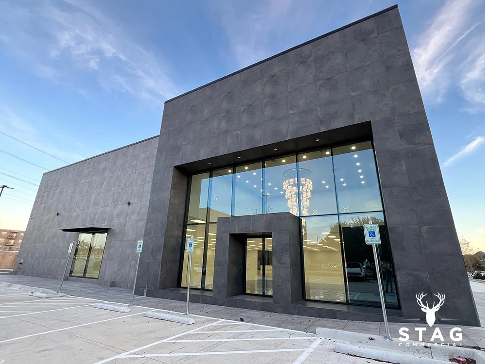 Las Colinas Showroom 3.jpg