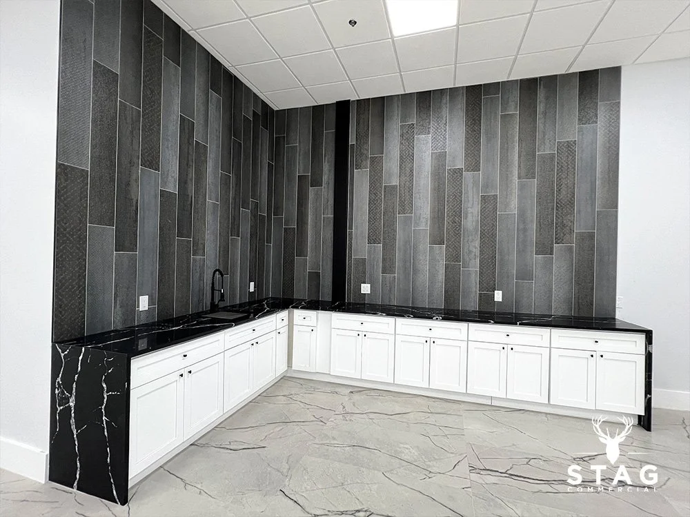 Las Colinas Showroom 6.jpg