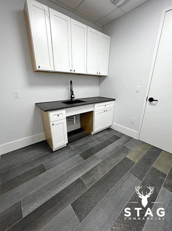 Las Colinas Showroom 8.jpg