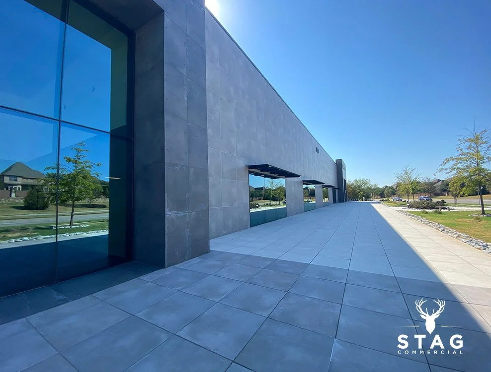 Las Colinas Showroom 10.jpg