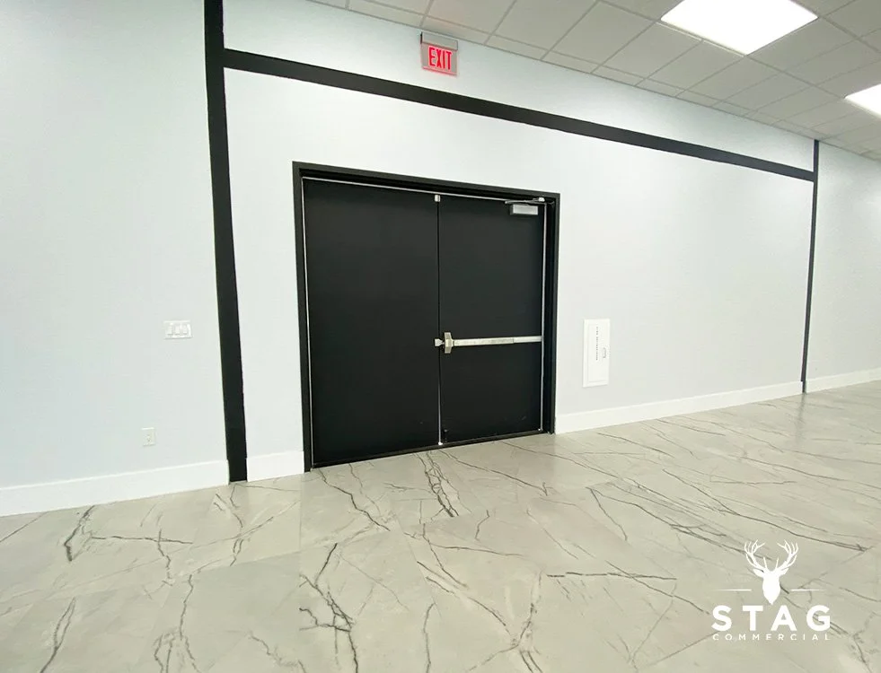 Las Colinas Showroom 20.jpg