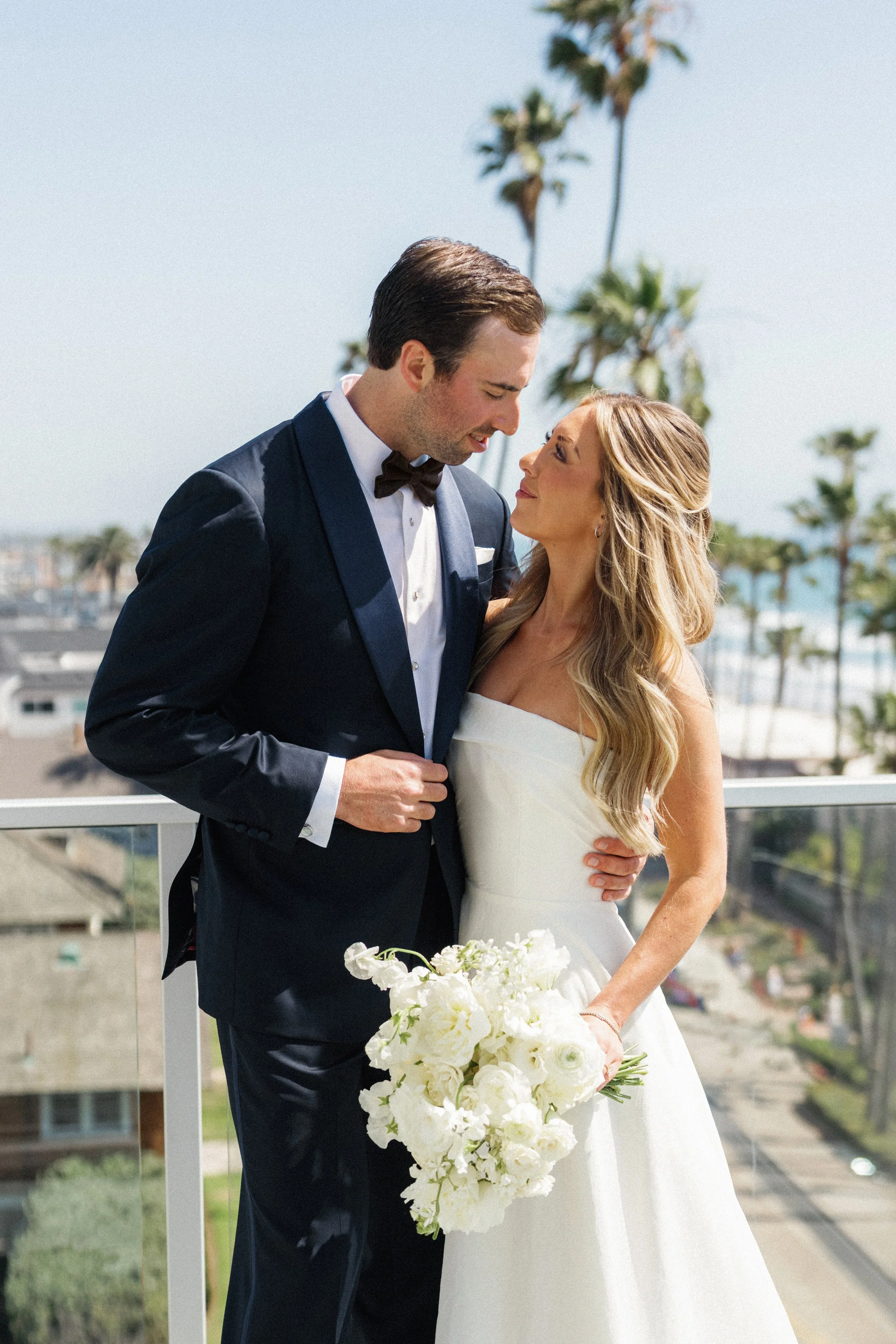M & M - REAL WEDDING
