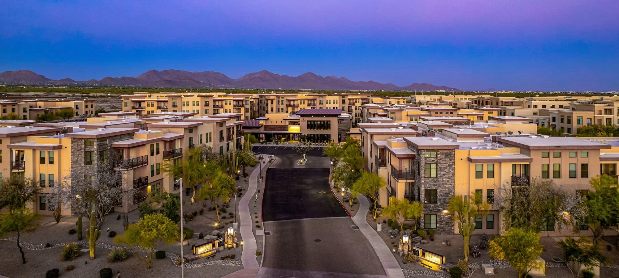 desert ridge apt.jpeg