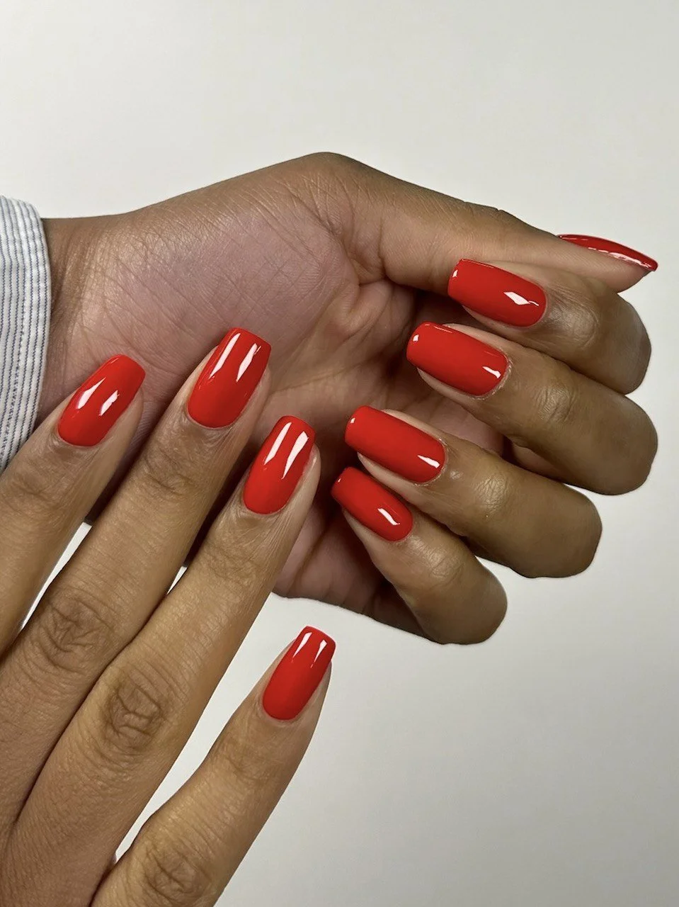 Russian Manicure Courses in NYC: Why Nail Artists Are Training at Nail Fairy Academy