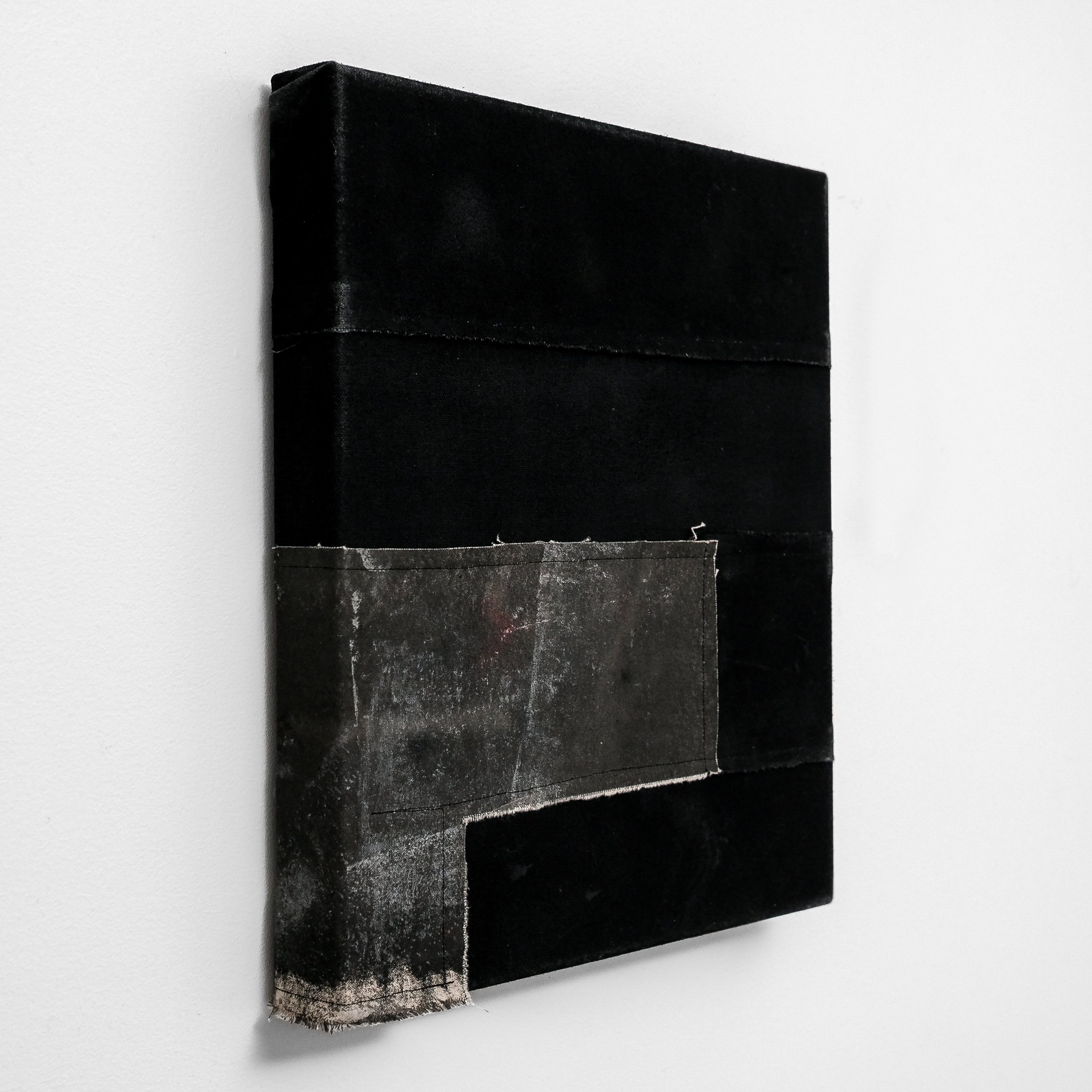 2025_Dialogues with an introvert 29-2.JPG