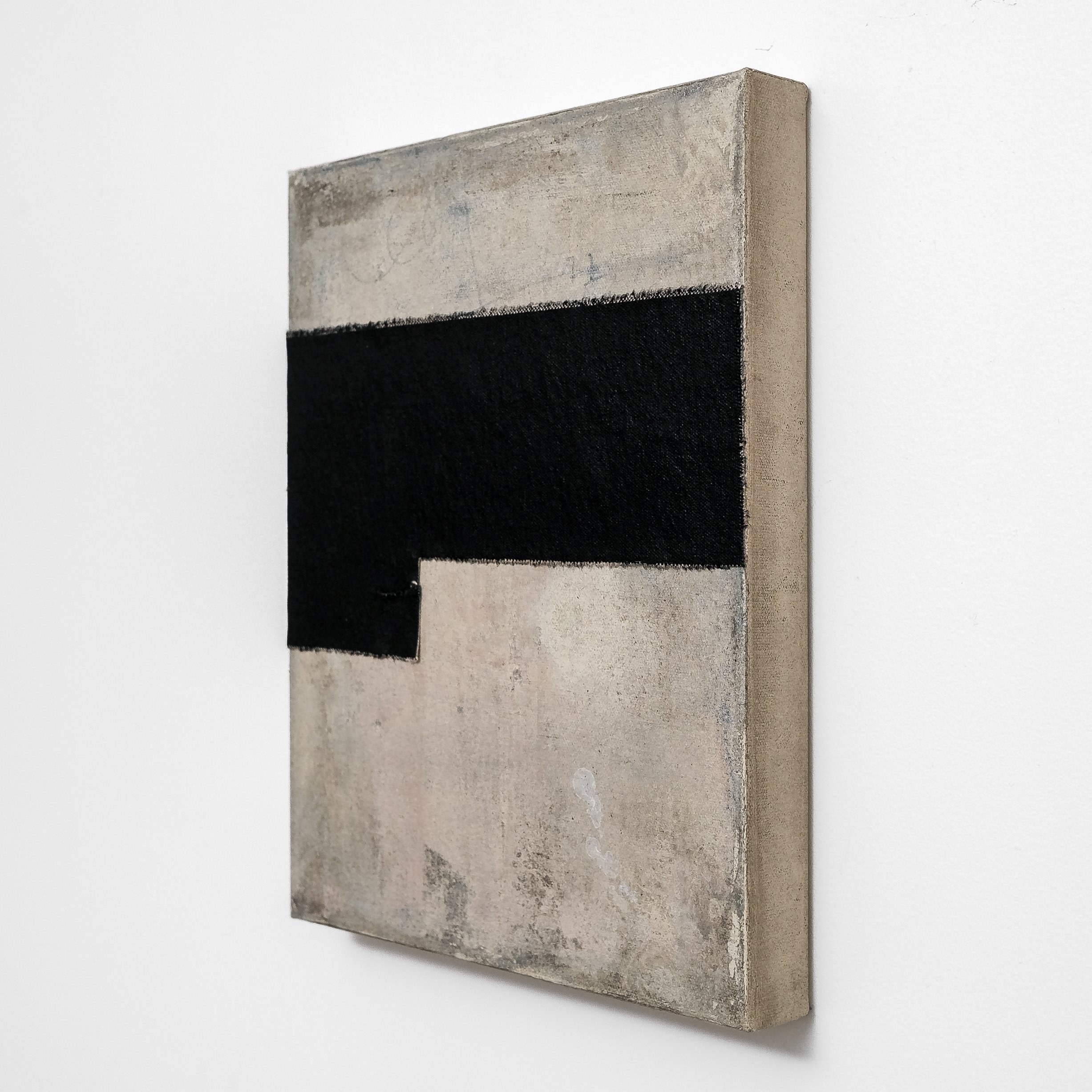 202412_Dialogues with an introvert No22-3.JPG