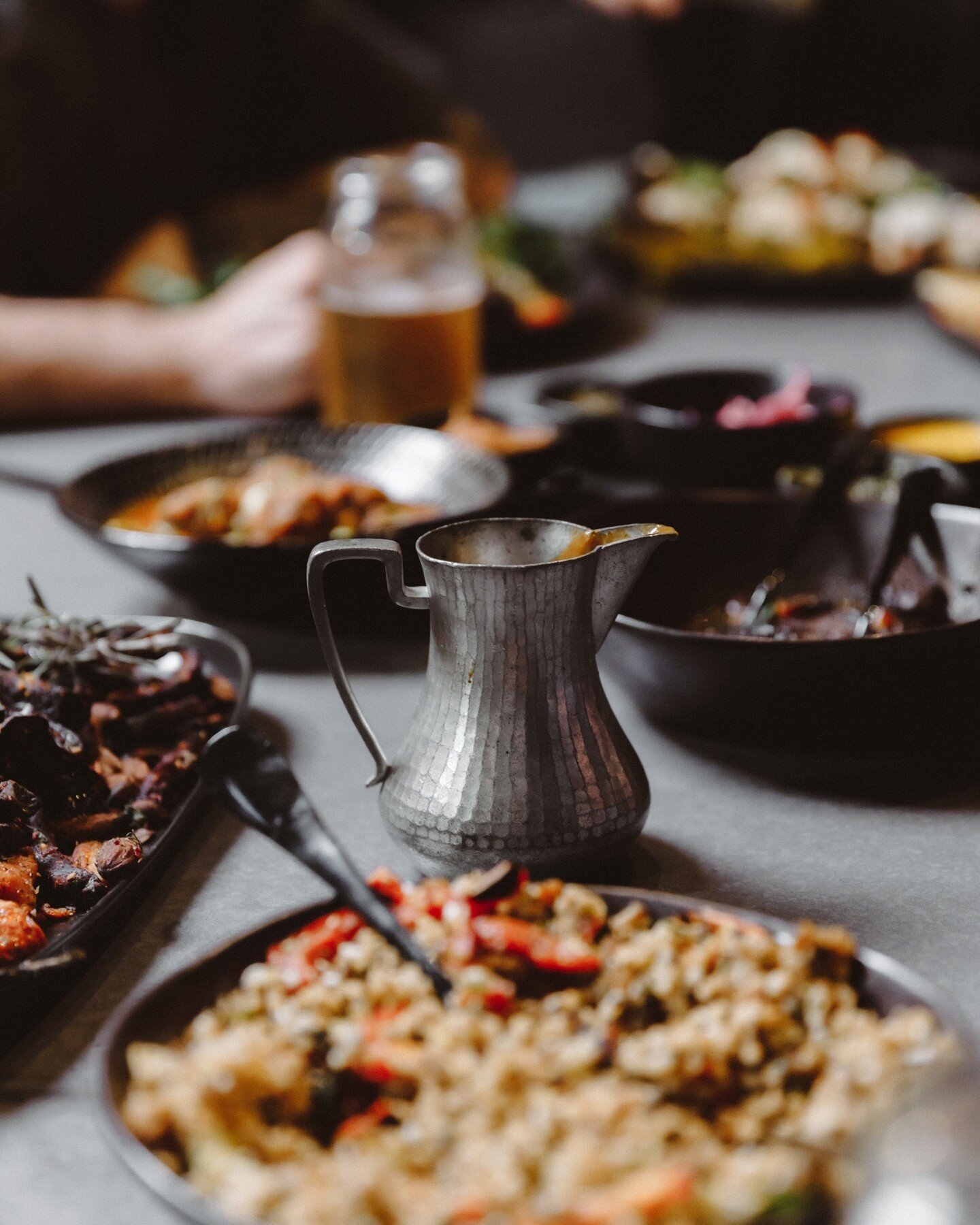 Picture this; ⁠
⁠
You and a group of close mates tucking into some REAL FOOD and you get passed some IMMUNE HOUSE gravy to pour over your food! 😍⁠
⁠
If you like the sound of that, head over to the link in our bio and join the waitlist for our Chefs 