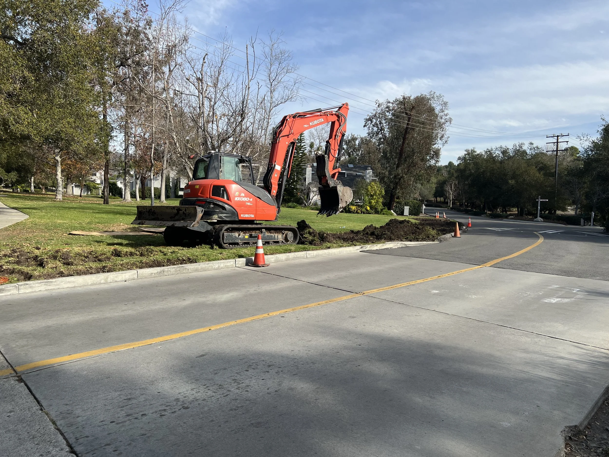 digging for sidewalk.jpg