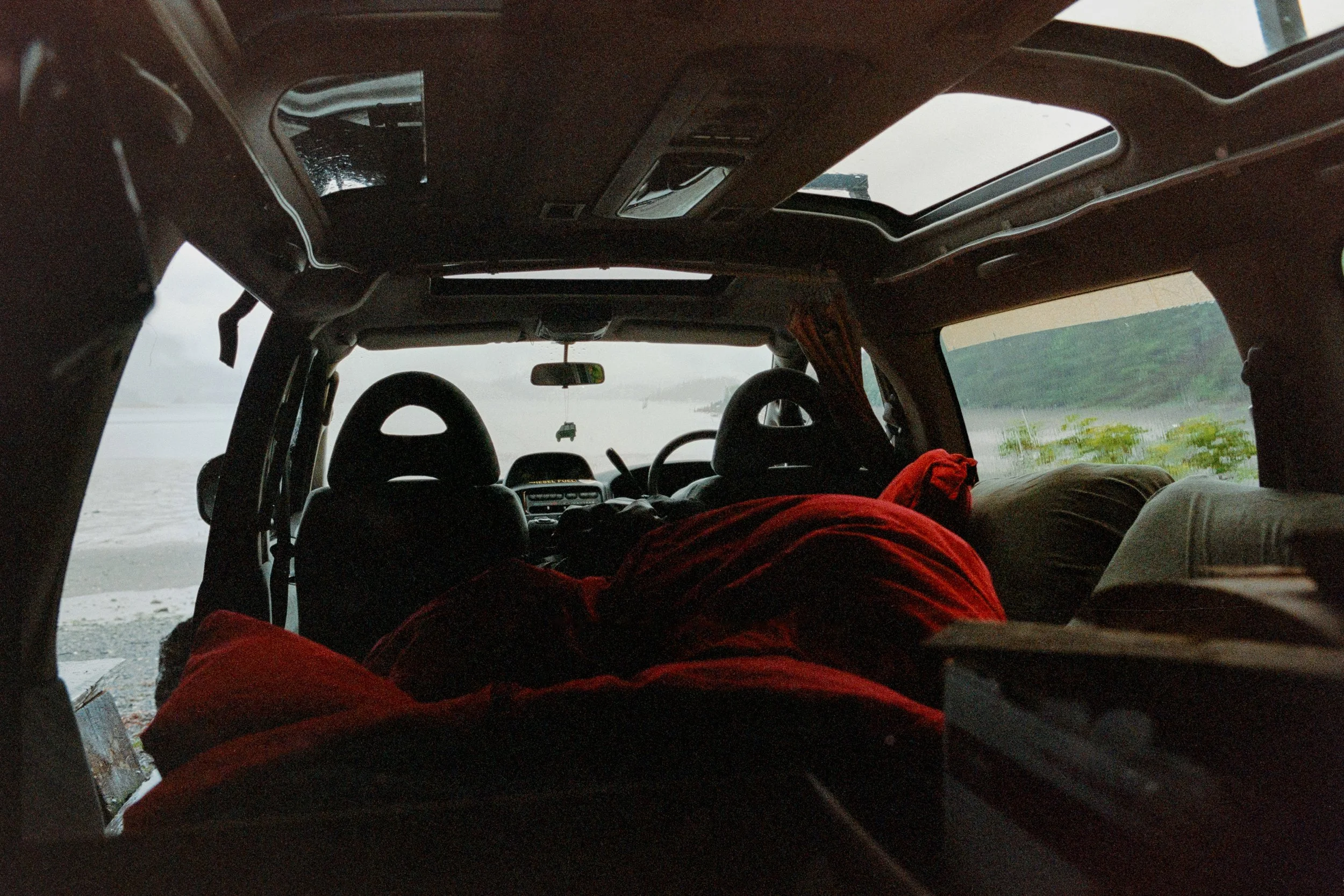 Nikon F3 | Aurora 800