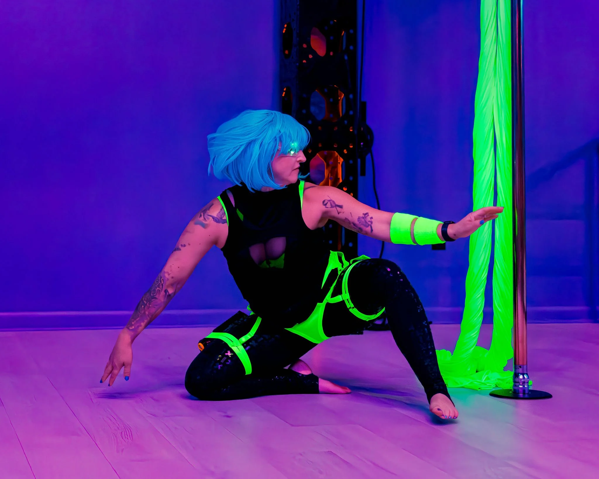 30 Days In: The Subtle (and Not-So-Subtle) Magic of Starting Pole or Aerial