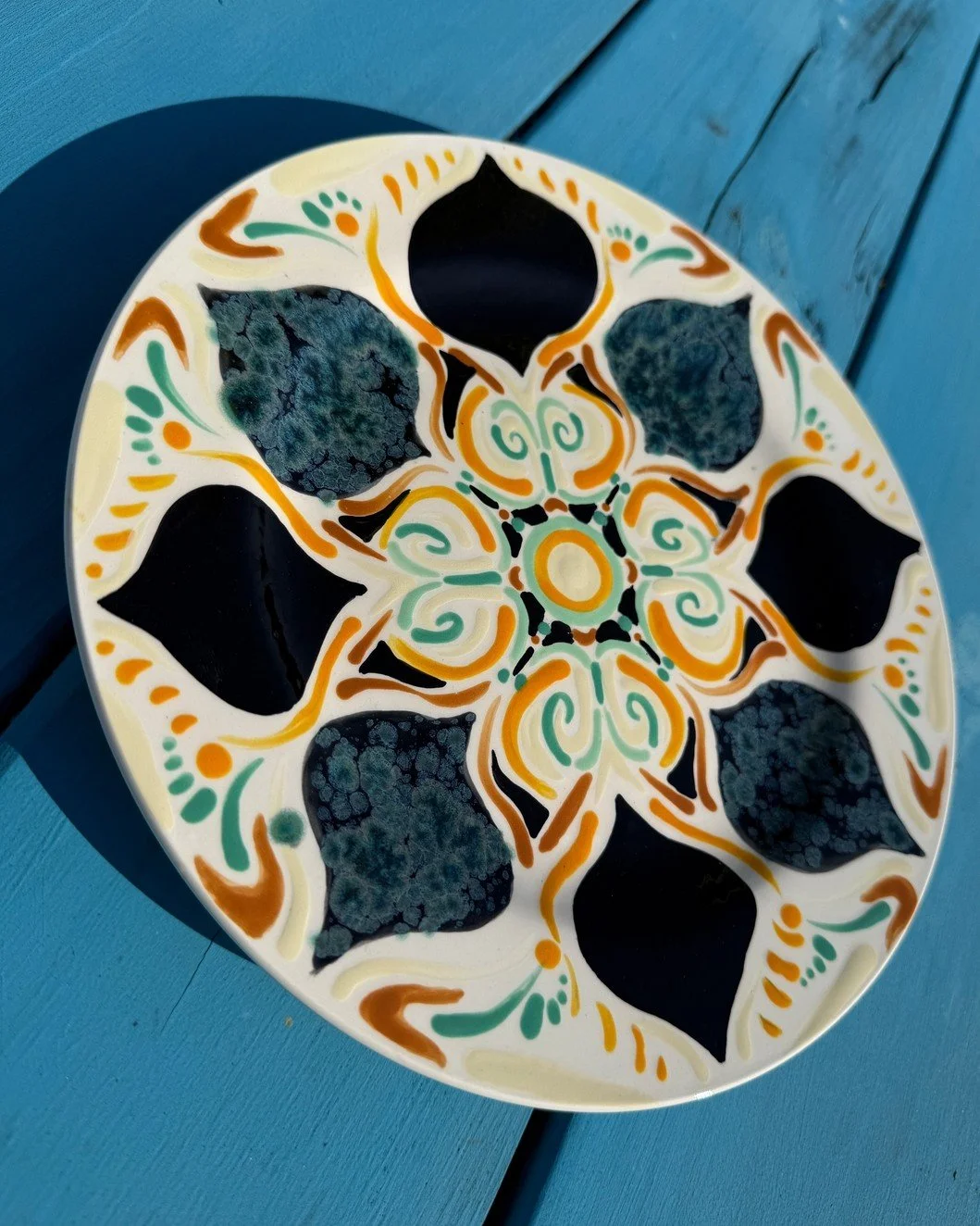 This Saturday- Join guest artist @jen_santamaria for a plate painting workshop where you'll create a beautiful ceramic plate in a welcoming &amp; warm space. Jenny facilitates many creative empowerment workshops all over NJ and beyond, and we are so 