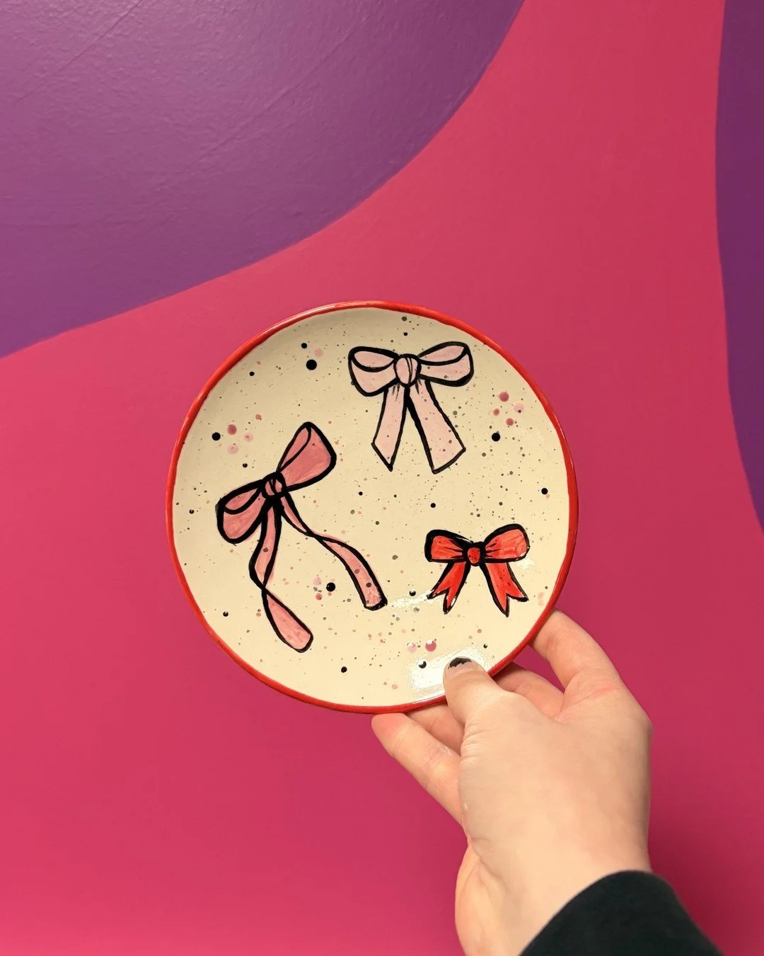 Join us this Thursday to learn how to paint this trendy coquette design on any piece of pottery! This design is adaptable to all kinds of pottery, and our friendly instructor will lead you through the process. Guests are welcome to bring snacks and d