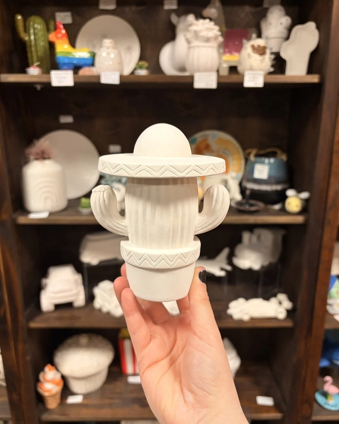 Some brand-new pieces that have recently hit our shelves 🤩🎨