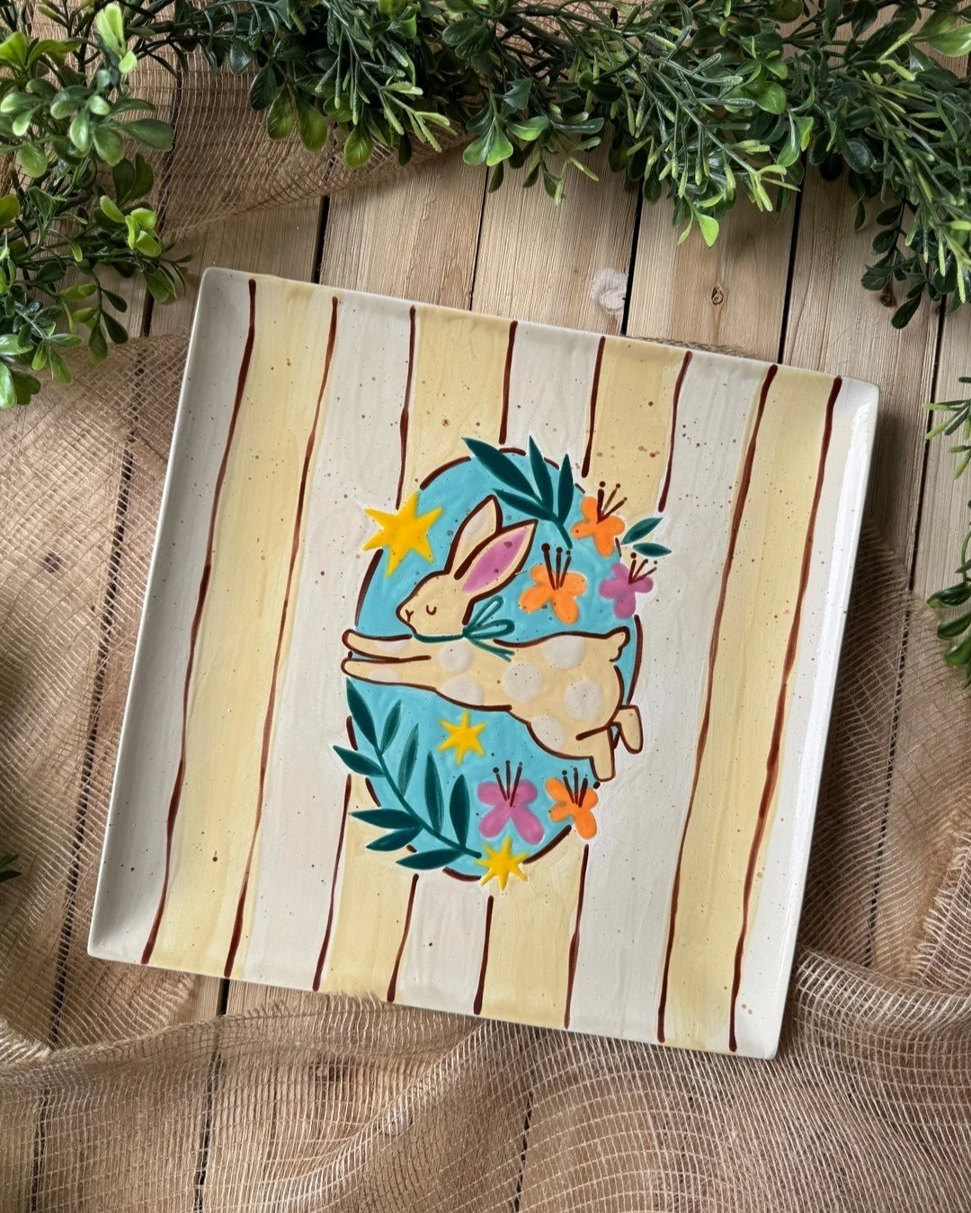 There are still spots available for our Spring Bunny Platter class! Join us to paint this cute bunny design on a plate or platter, perfect for Easter, or for displaying all year round. We'll be using a traceable design template, and our friendly inst