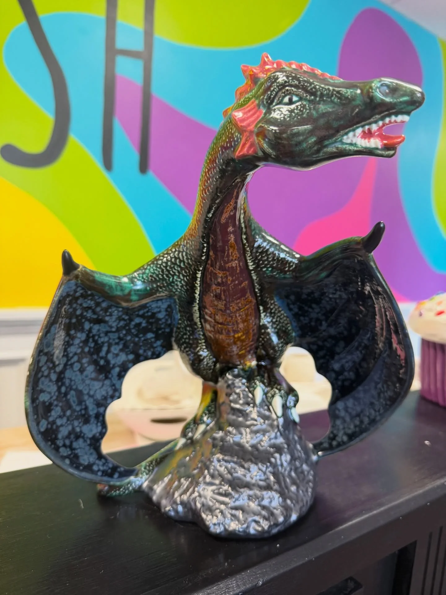 Check out this AMAZING dragon painted by a customer 😍 Swipe to see some more detailed views. This piece amazingly showcases our specialty glazes- most was painted with @&zwnj;maycocolors Elements &amp; Jungle Gems 🔥 All of these glazes are included