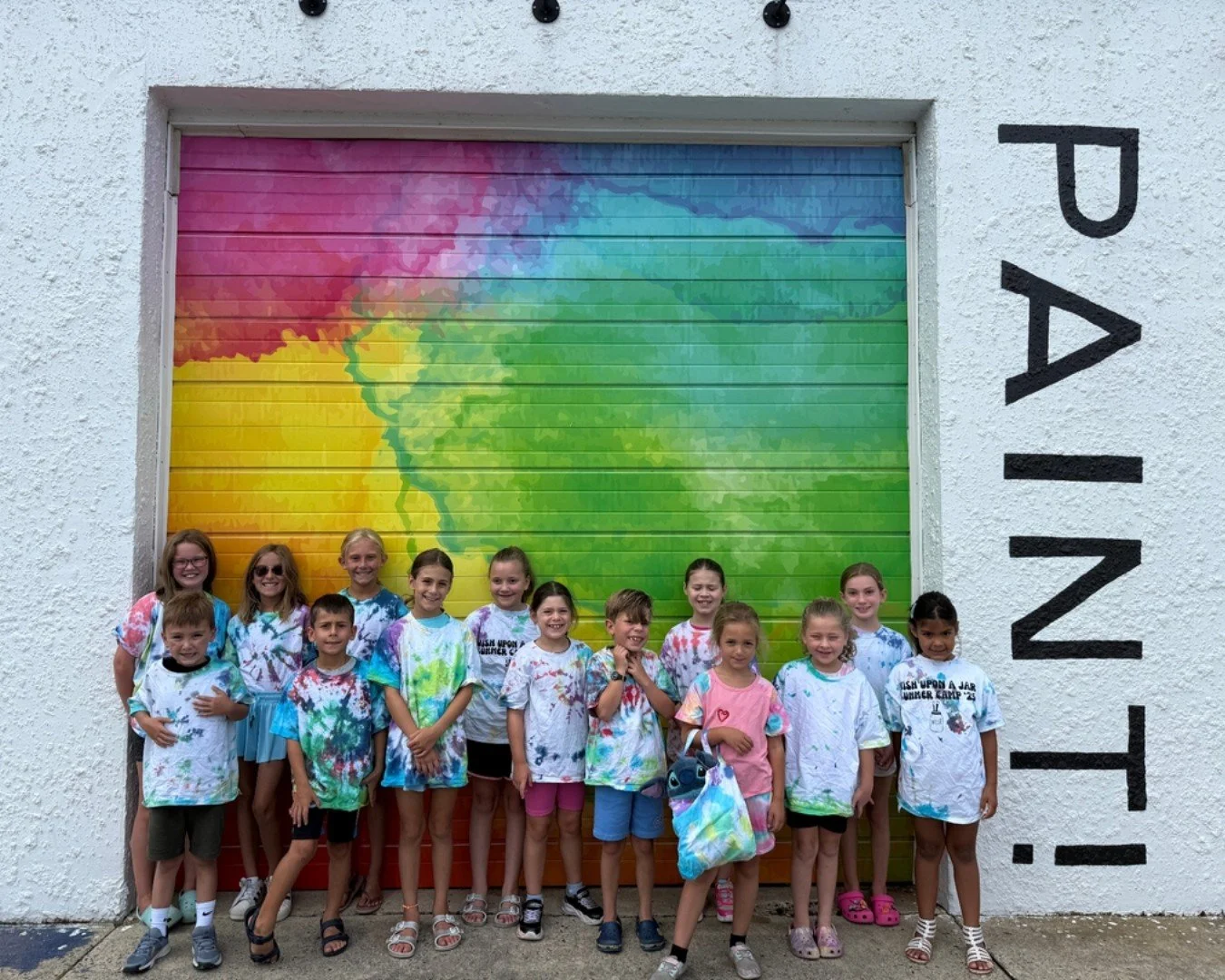 We're still 2 months away from the start of our summer camps, but they are filling up! We have options for kids in grades 1-8 throughout July &amp; August, check out the link in our bio for more info ☀️🎨