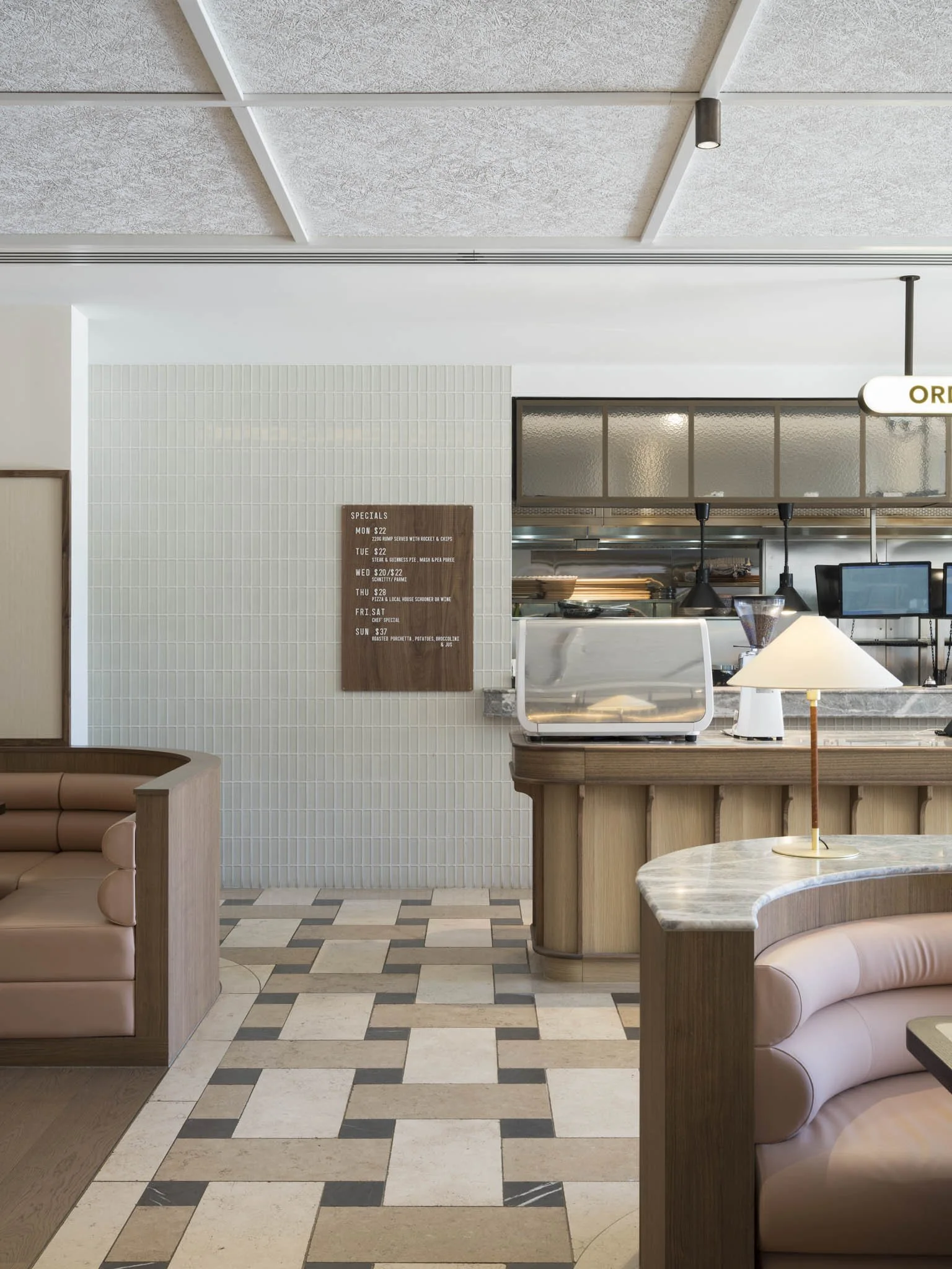 TFPhoto_Hunters Hill Hotel_0176_Web Res.jpg