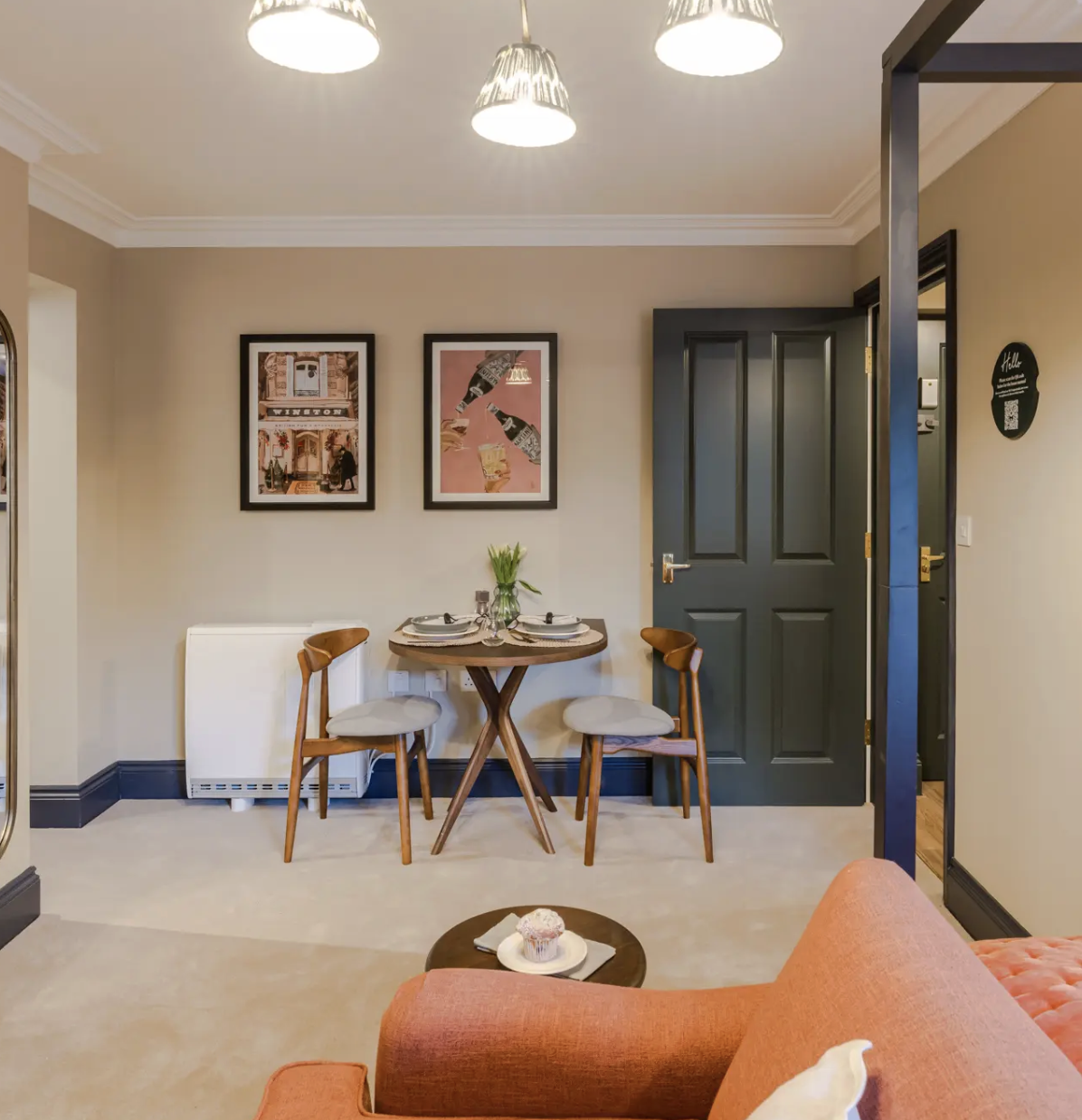 Living room 4