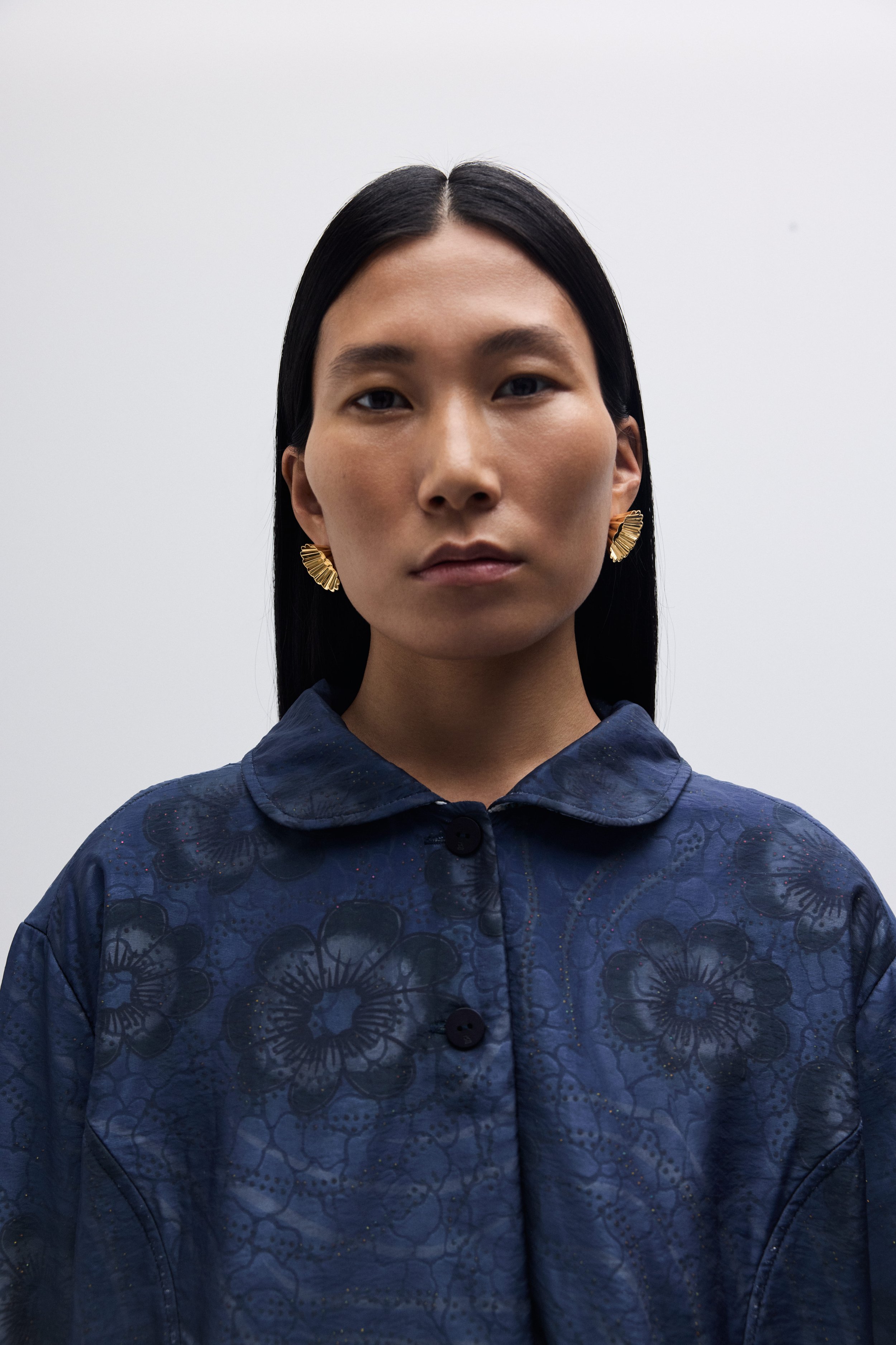 Polina Tverdaya_Avgvst Berlin X J.Kim_Baking Cup Earrings.jpg