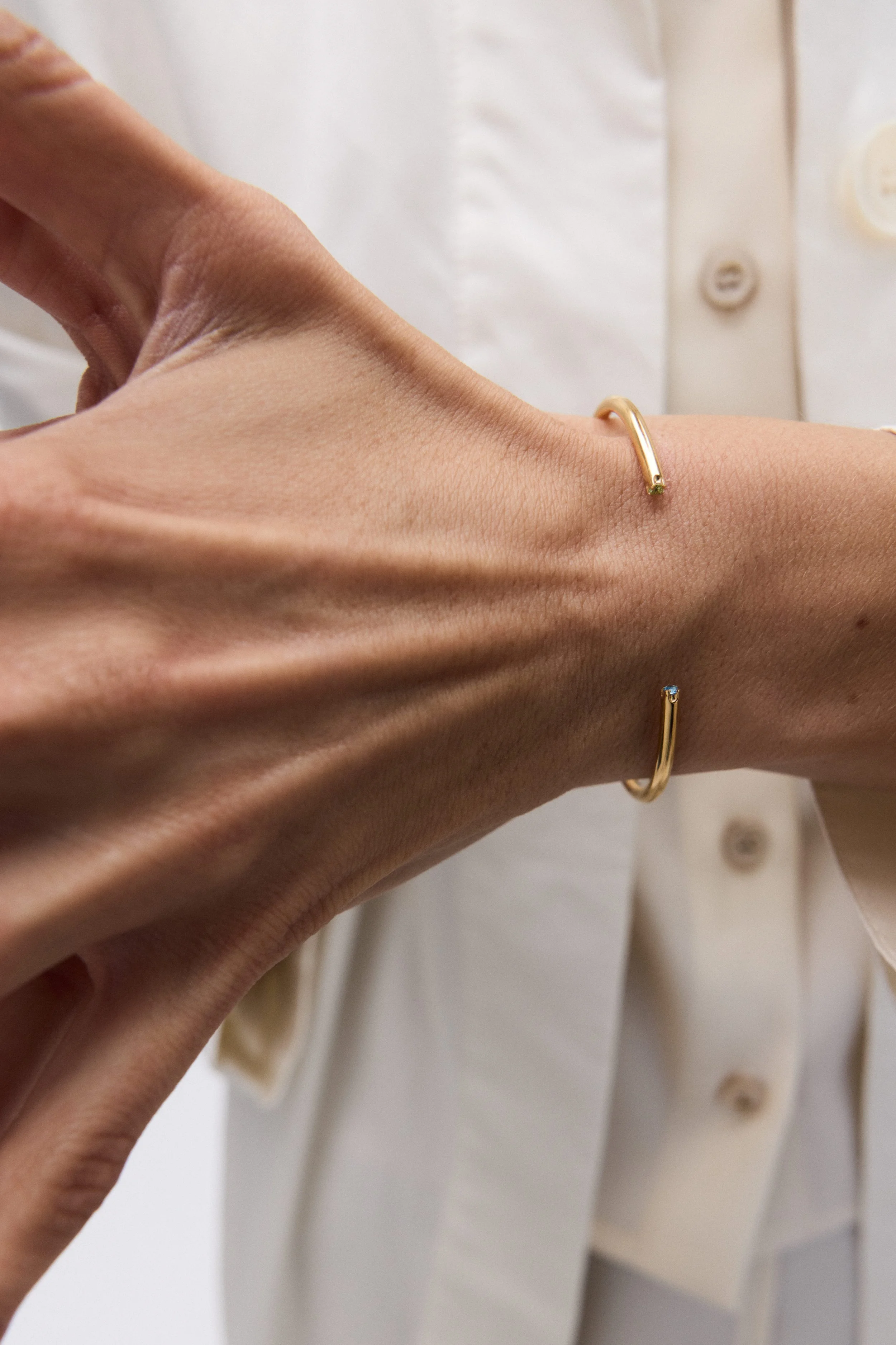 Polina Tverdaya_Avgvst Berlin X J.Kim_Tube Bracelet Gold Vermeil.jpg