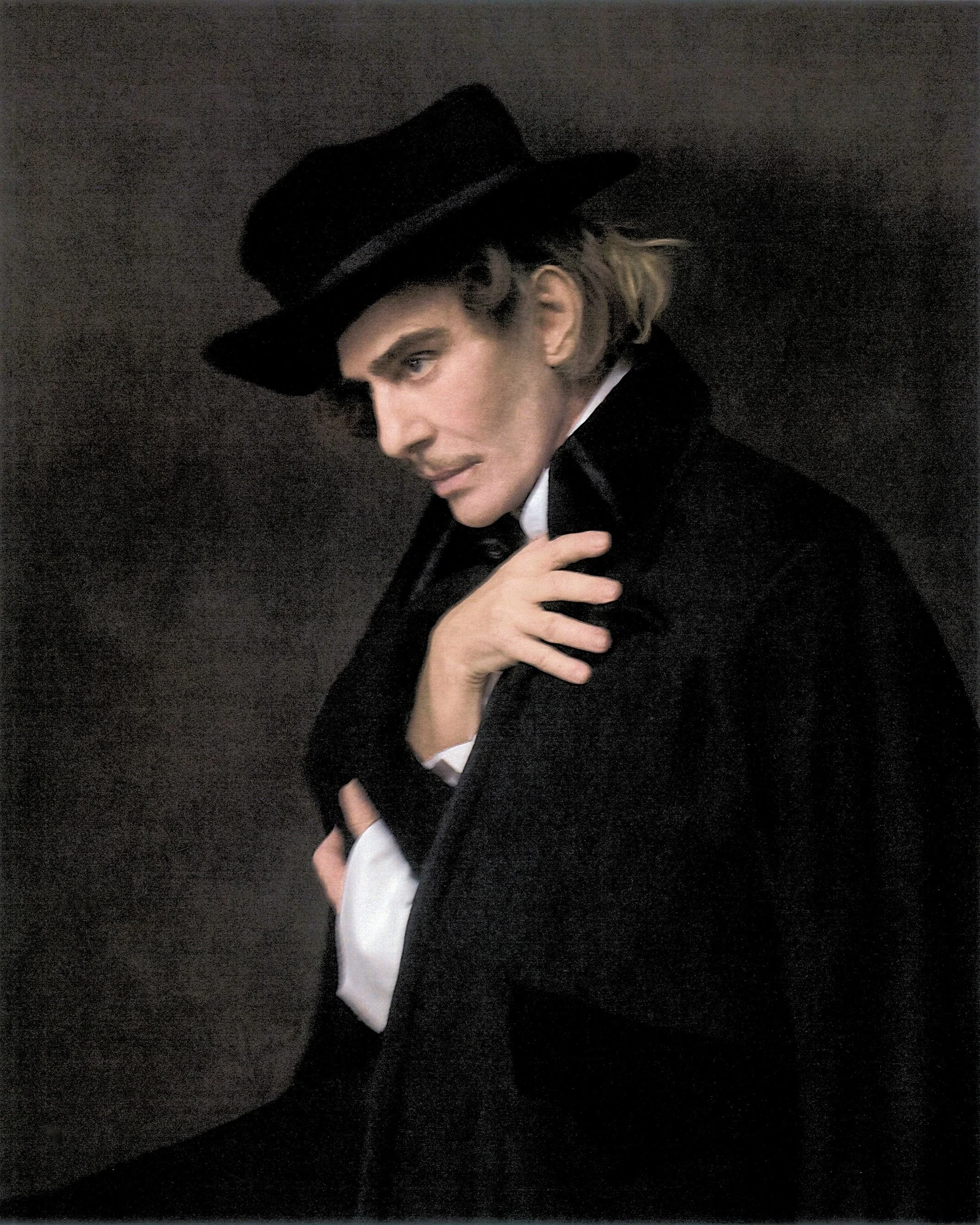 John Galliano signe son retour avec Zara dans une collaboration inattendue 