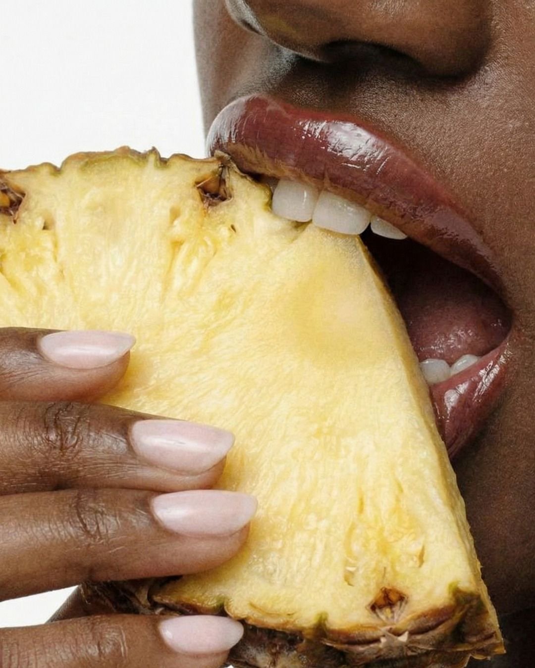 “Mange ta skincare” : quand la beauté passe par l’assiette