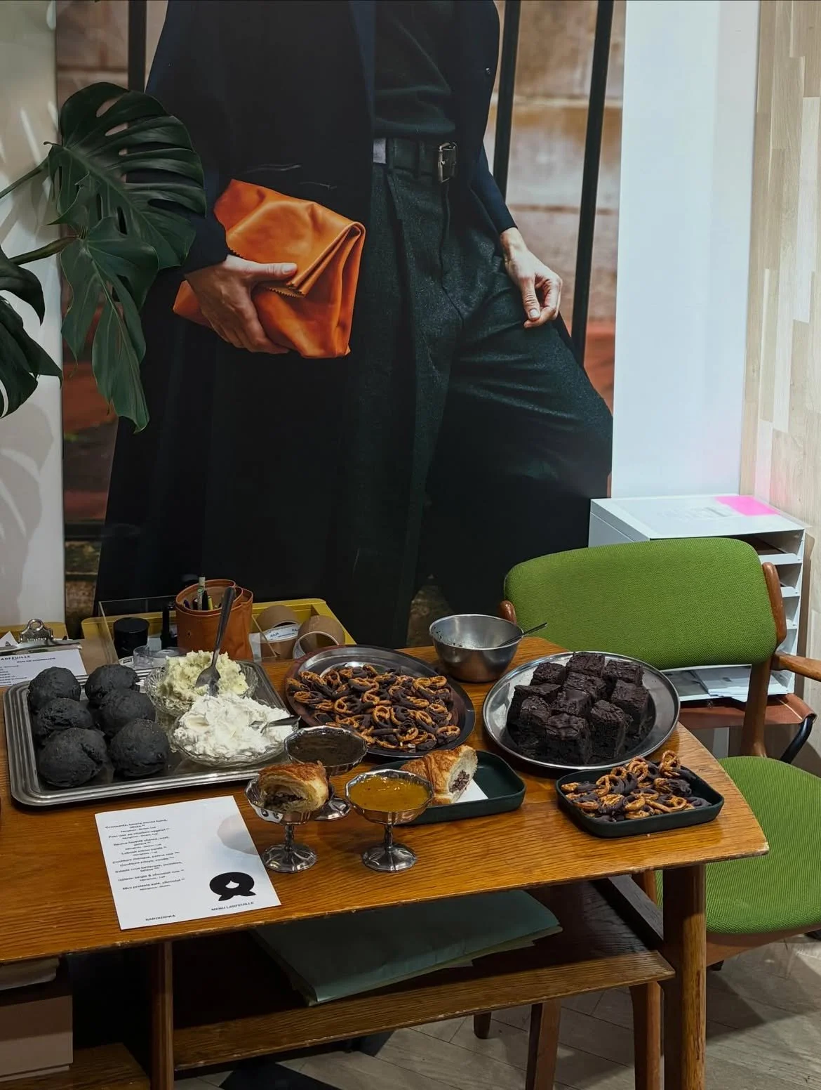 We 3 @larfeuille_paris This morning, we had the pleasure of collaborating with Larfeuille on the.jpg