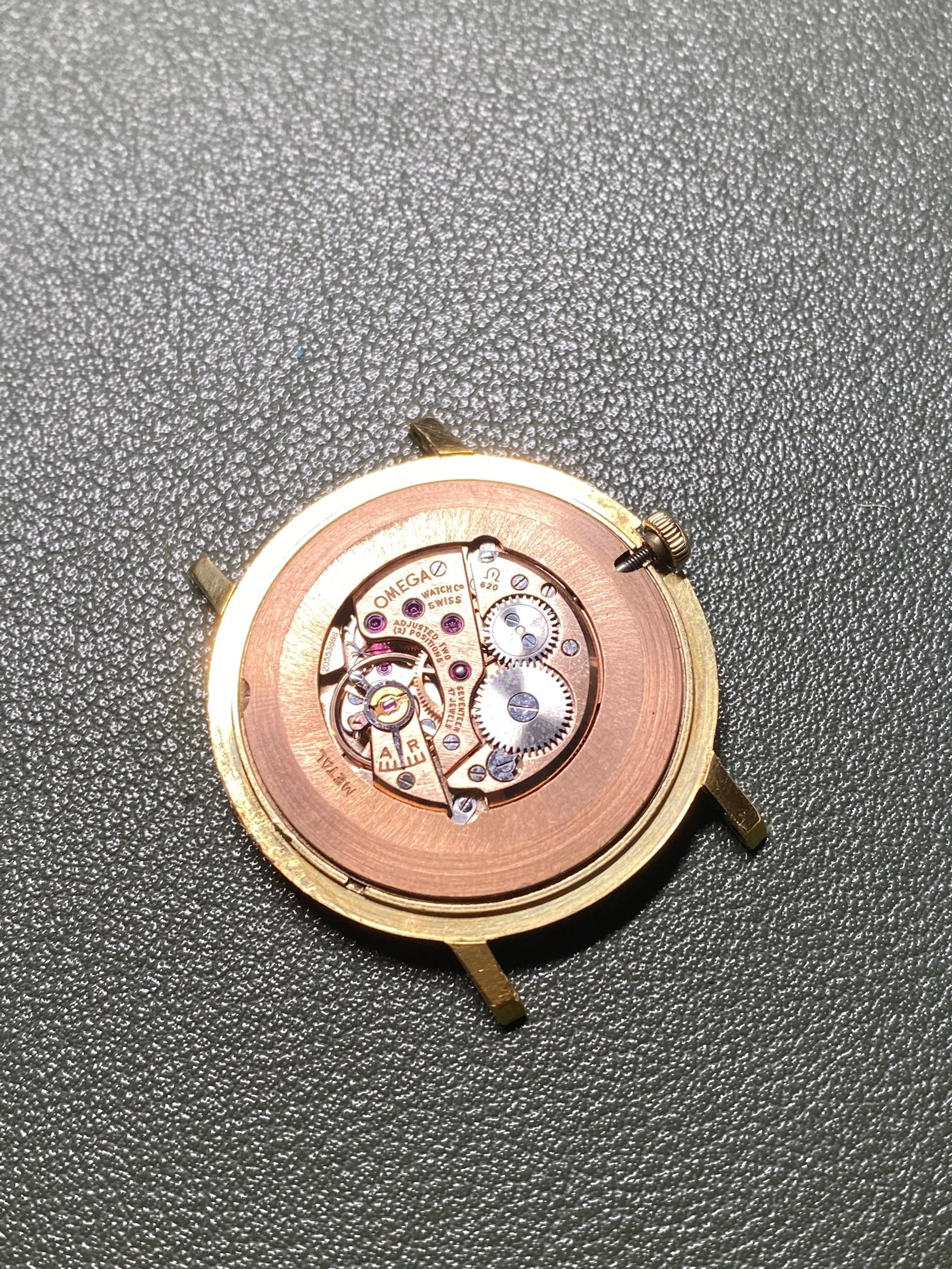 Oméga Calatrava 2.jpg