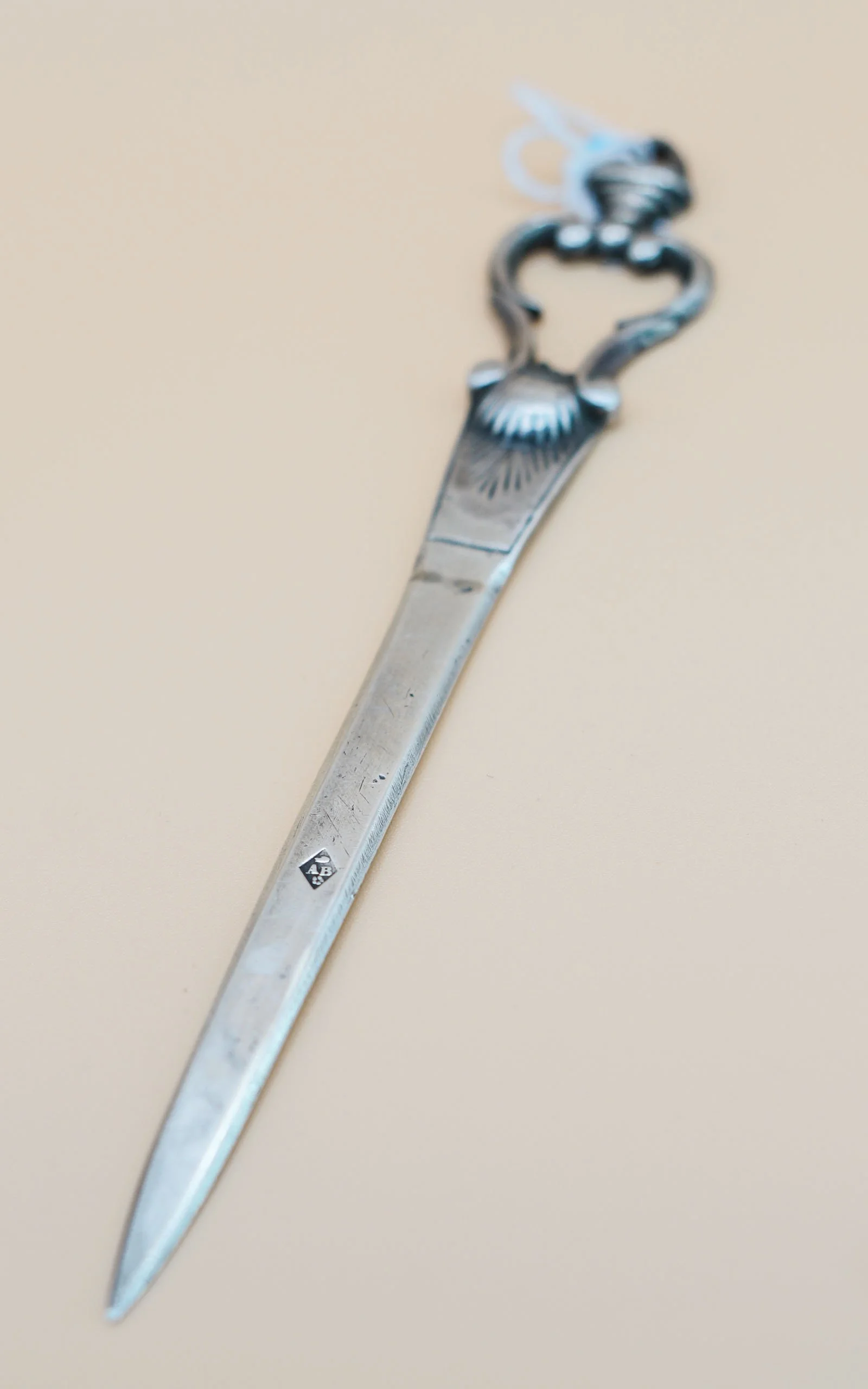 Coupe-papier argent (1).JPG