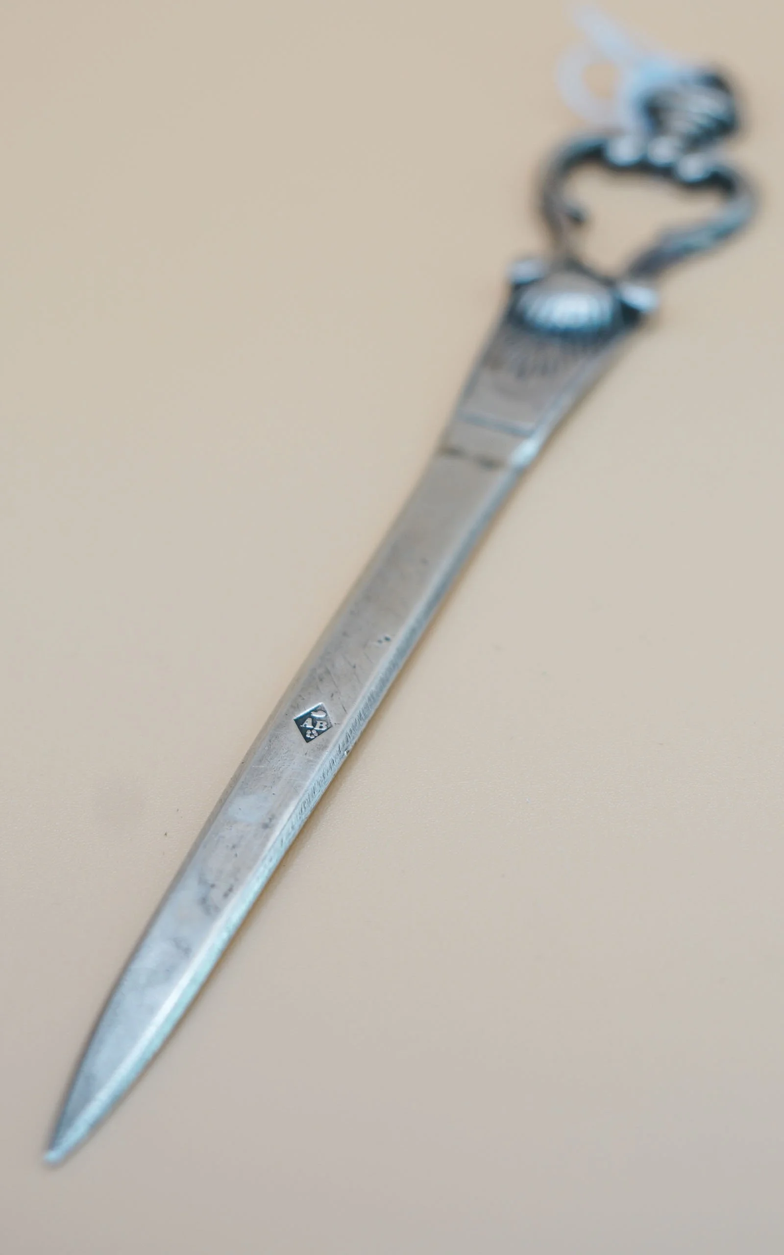 Coupe-papier argent (3).JPG