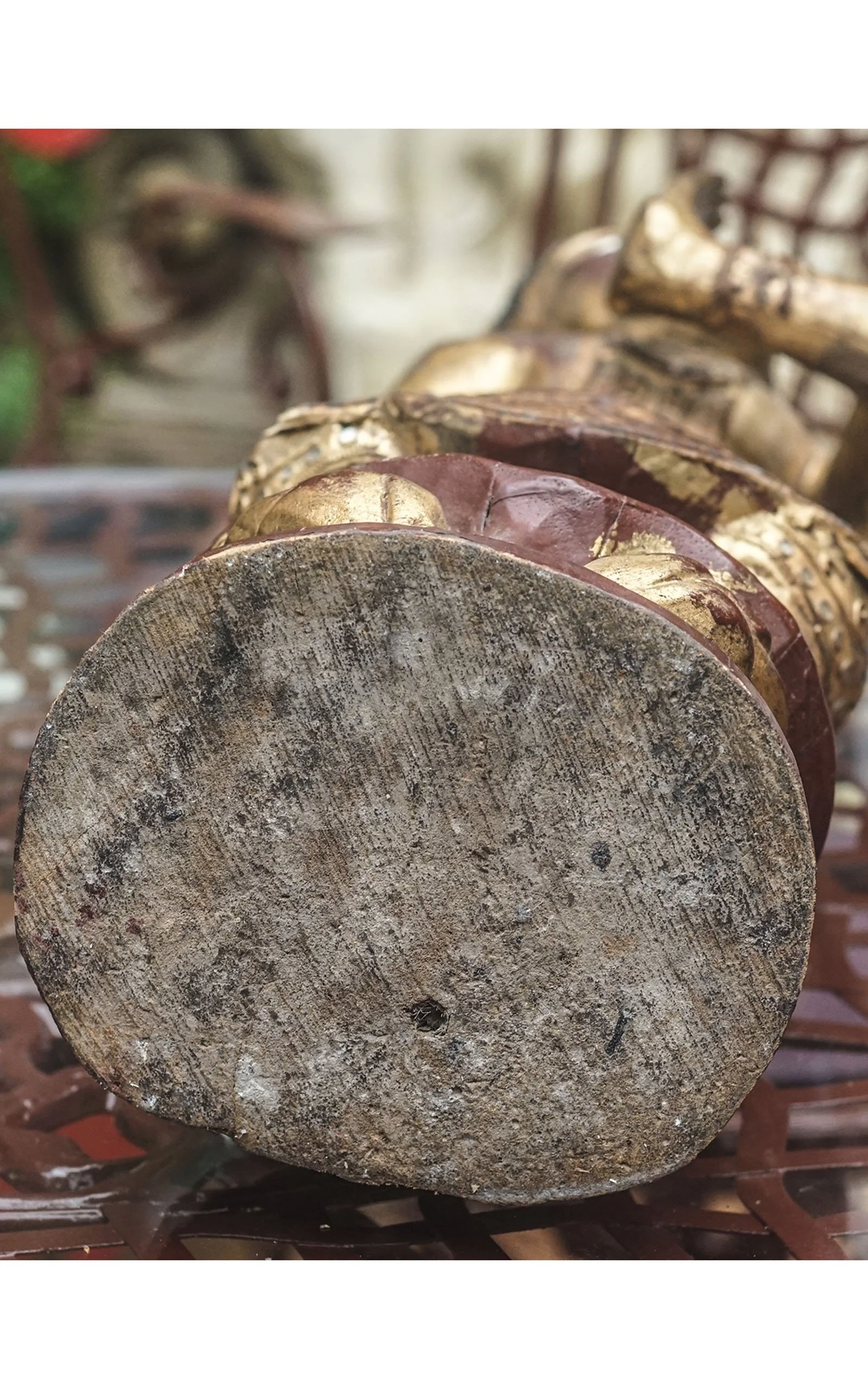 Danseuse birmane en bois doré (8).JPG