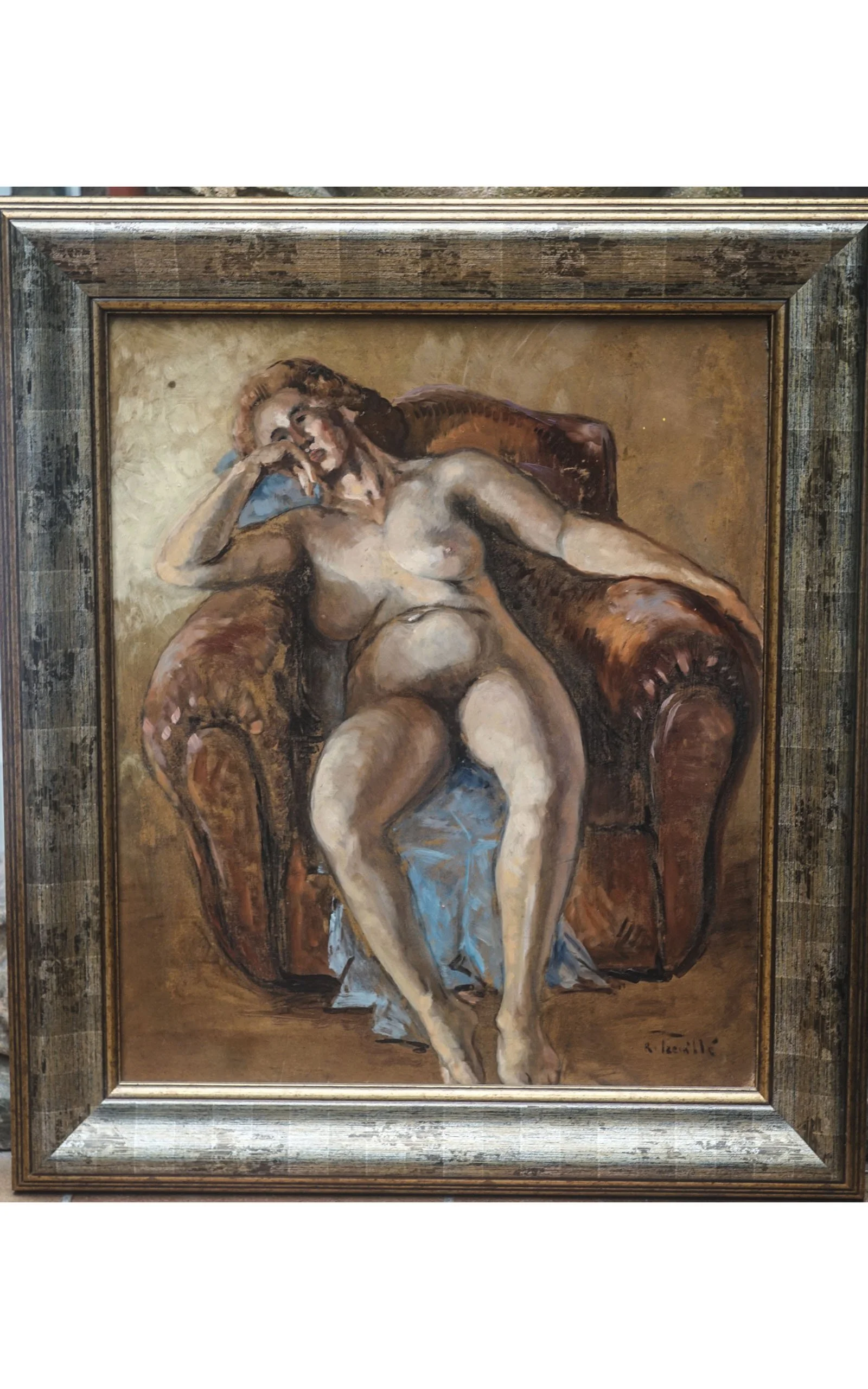 TRÉVILLÉ R. Nu féminin au fauteuil club (1).JPG