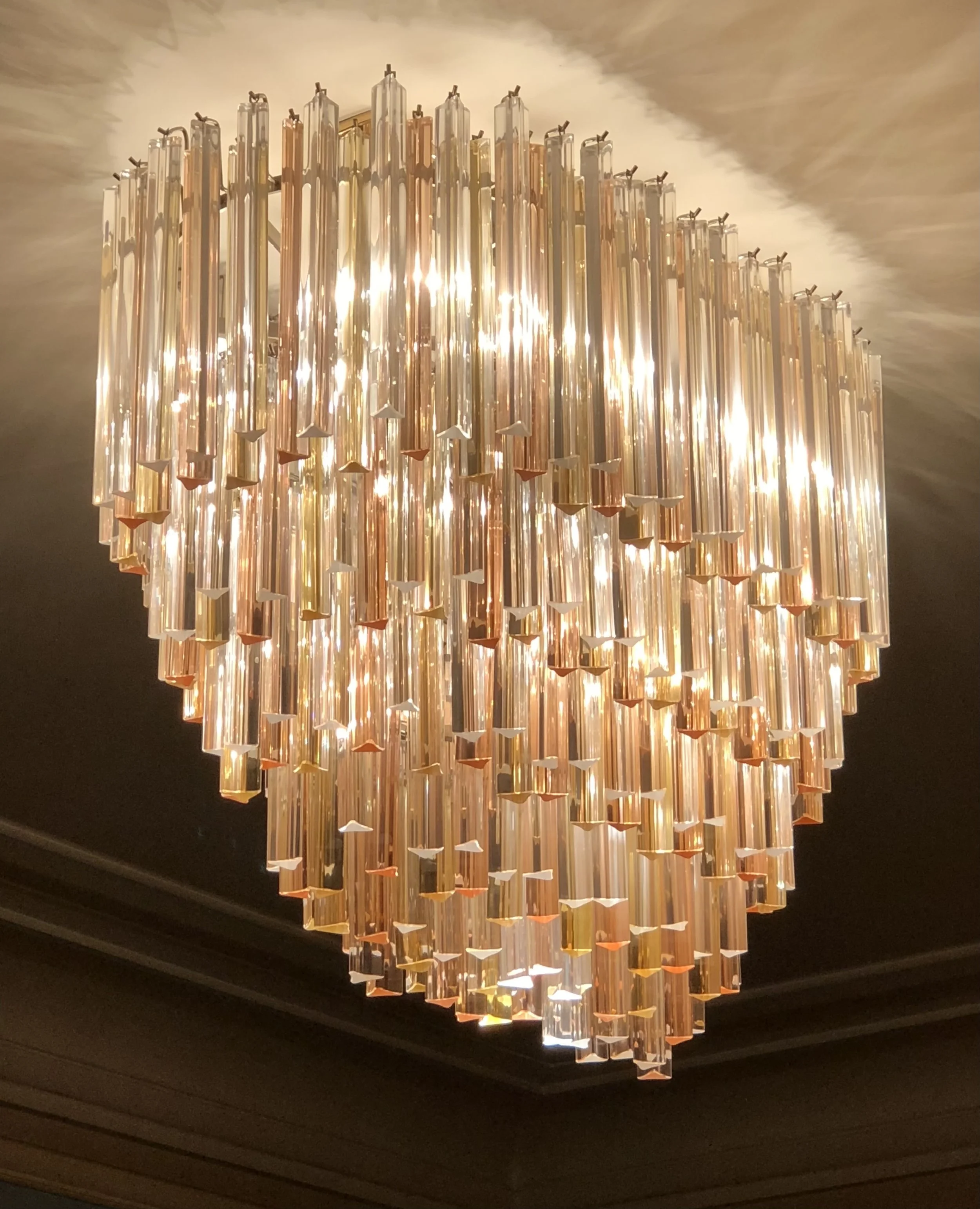 Grand lustre maison VÉRONÈSE, cristal de Murano