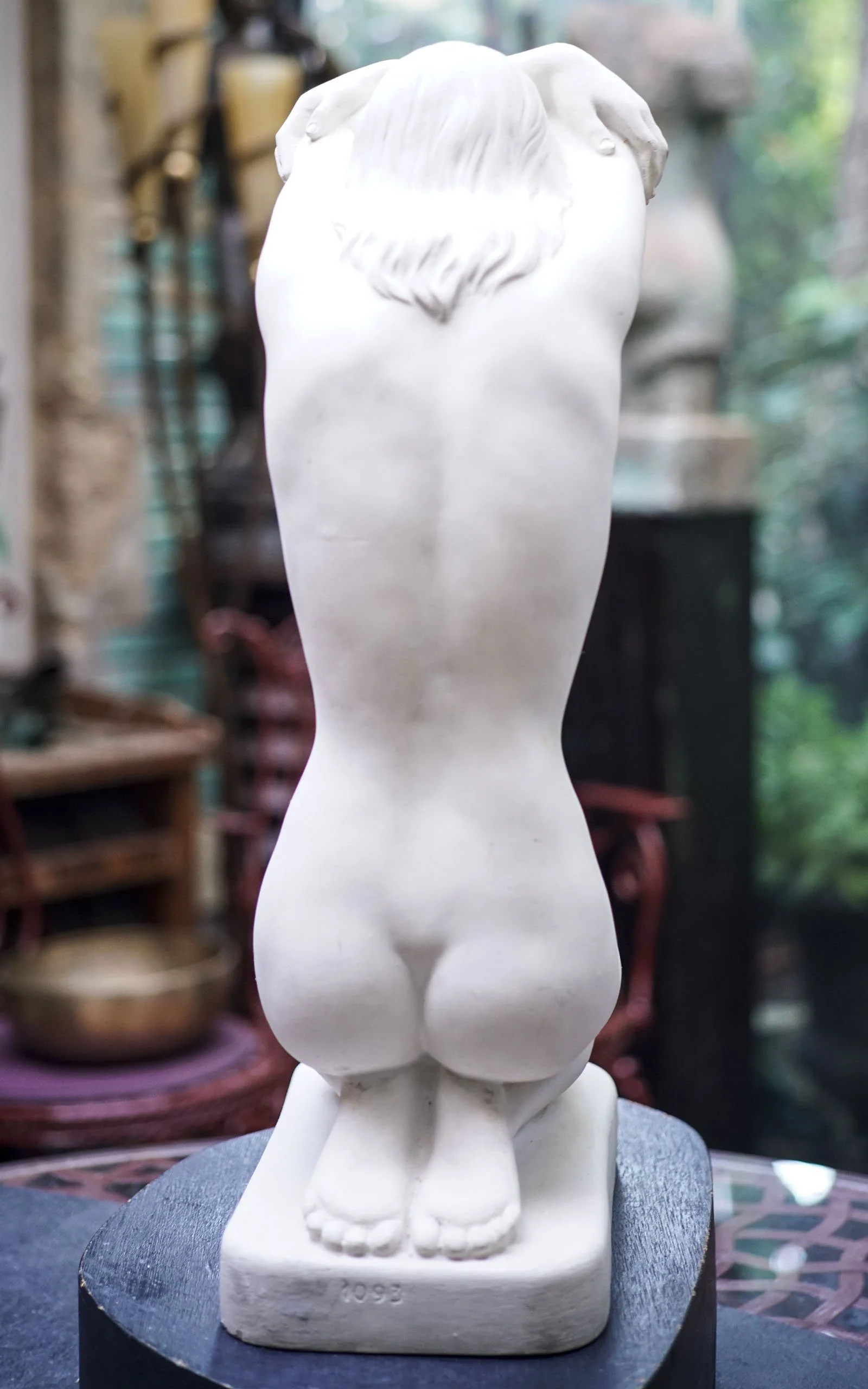 Femme marbre blanc (6).JPG